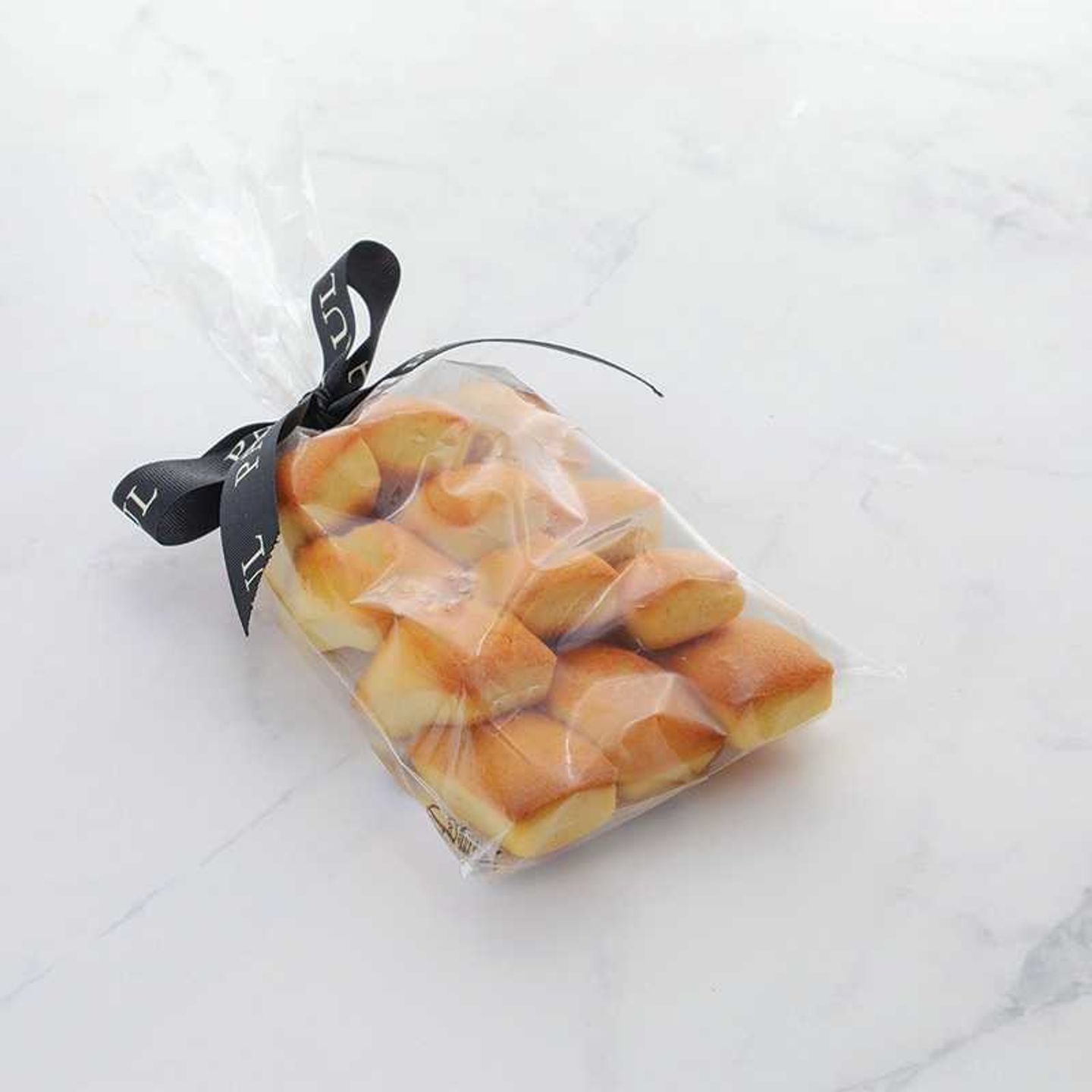 Financiers 12 Pcs