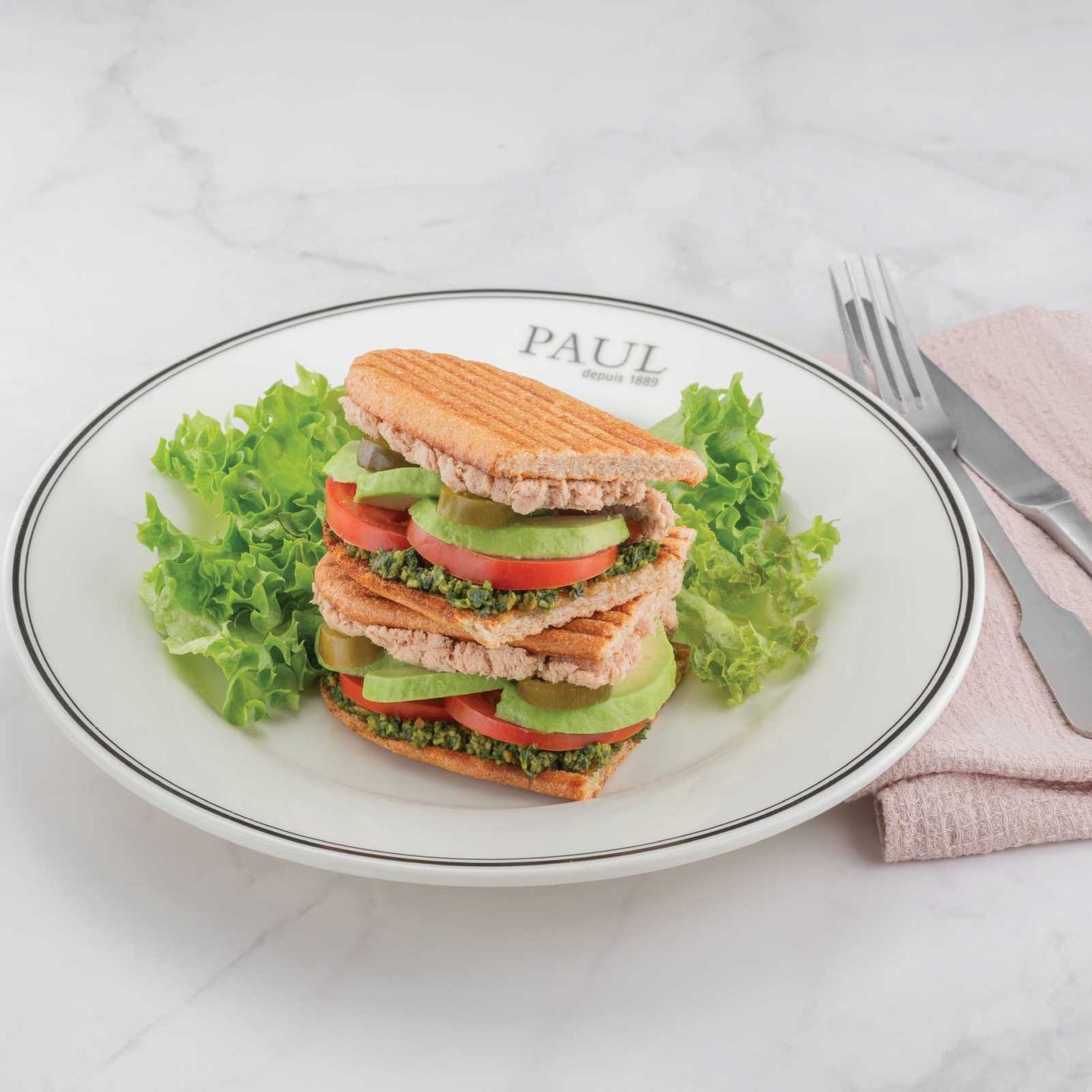 Tuna Pesto Avo Sandwich