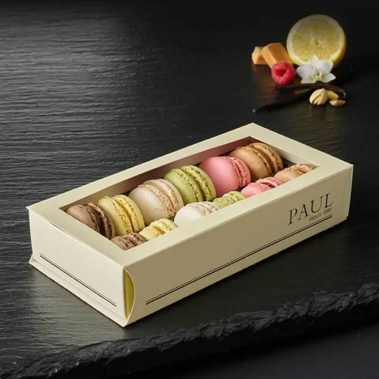 Mini Macaroon 12 Pcs