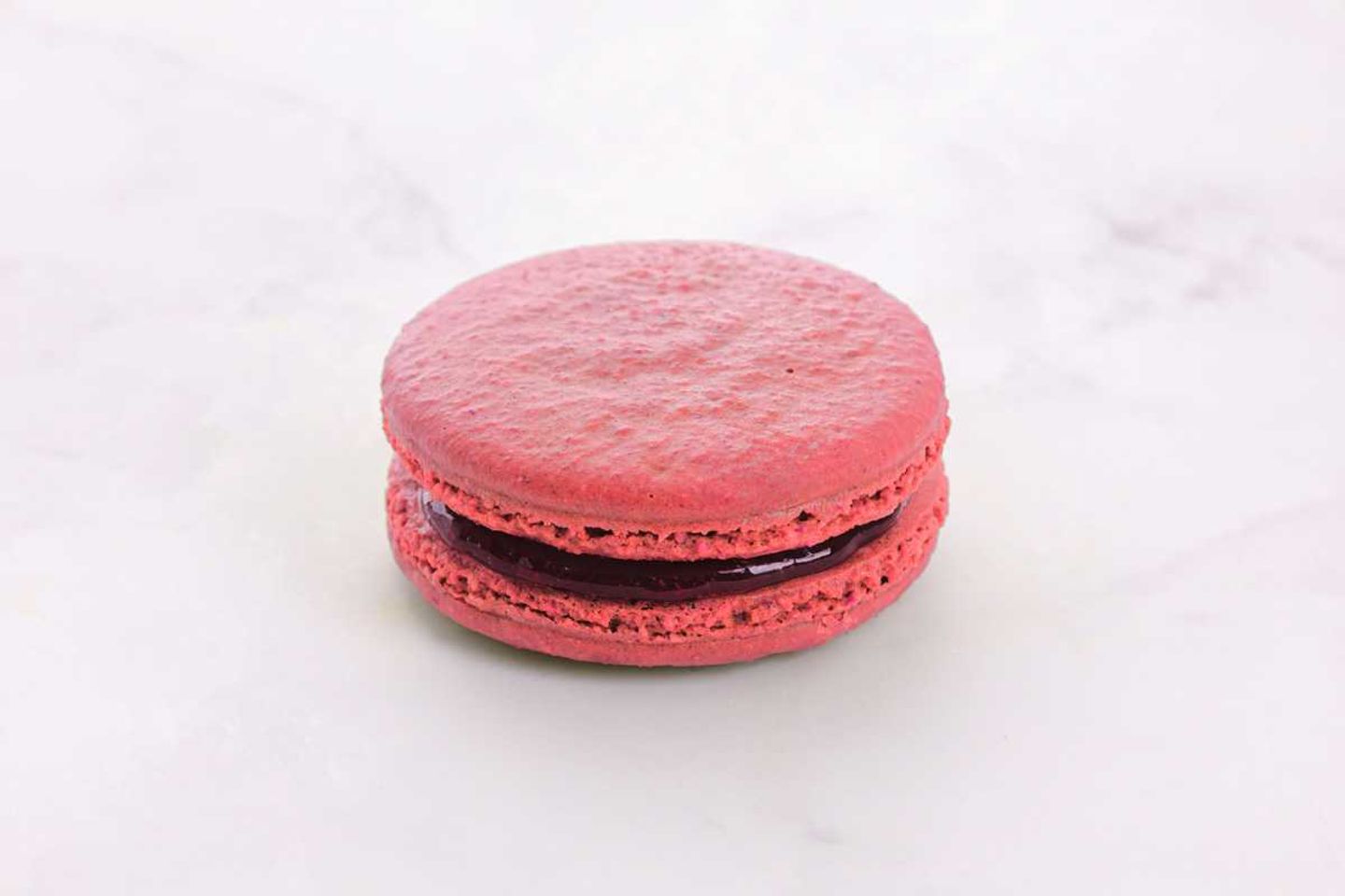 Raspberry Macaroon