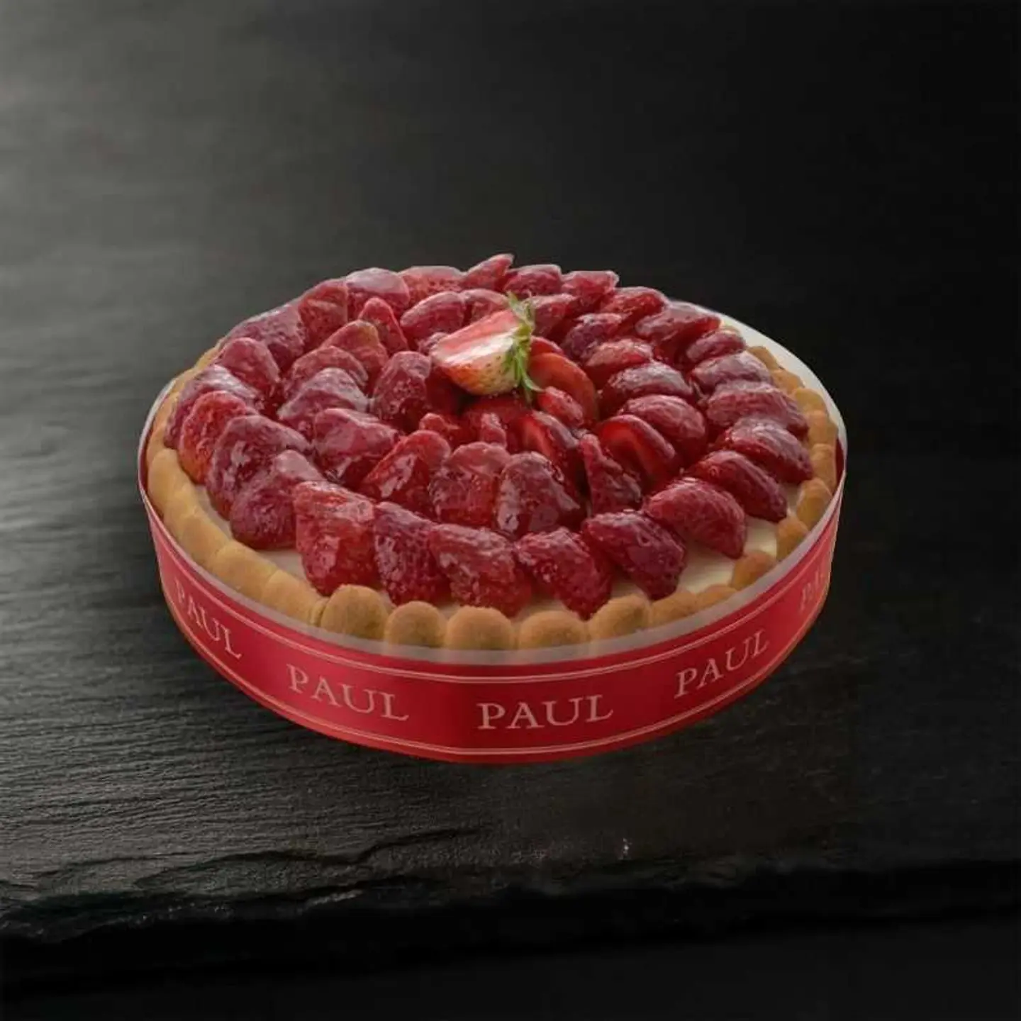 Strawberry Charlotte 26cm