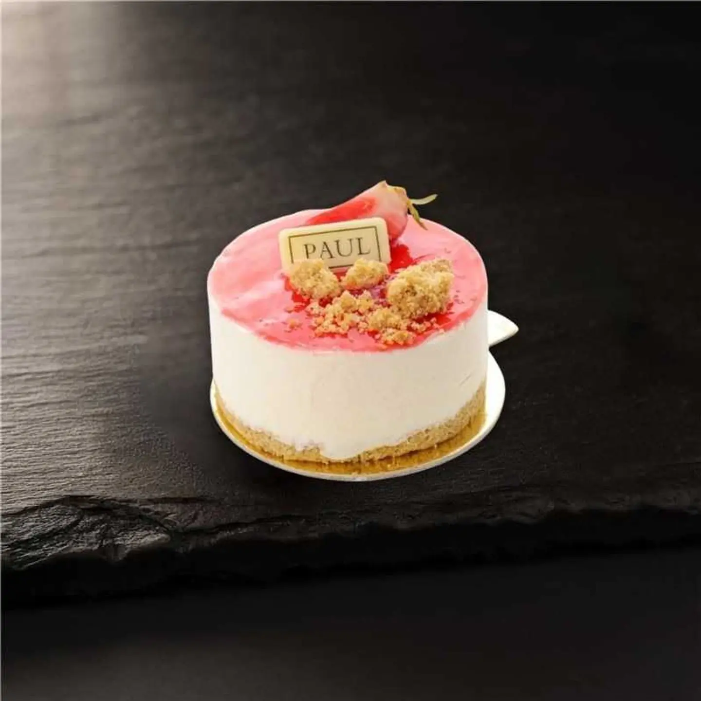 Mono Strawberry Cheese Cake