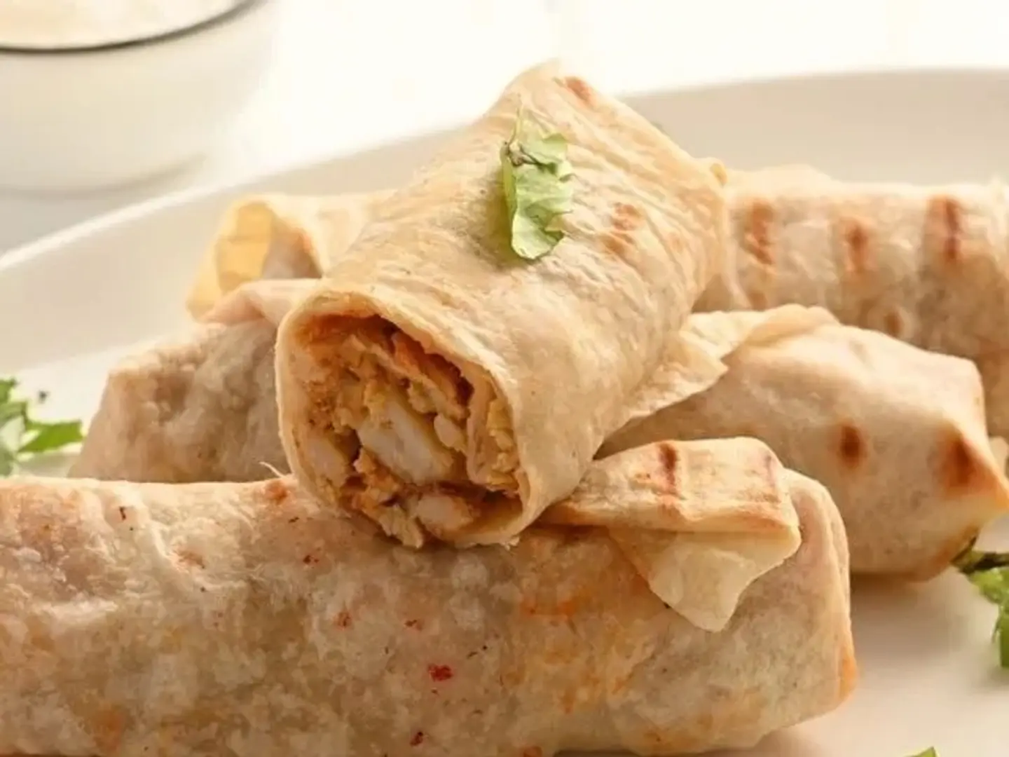 Mini Chicken Shawarma Rolls