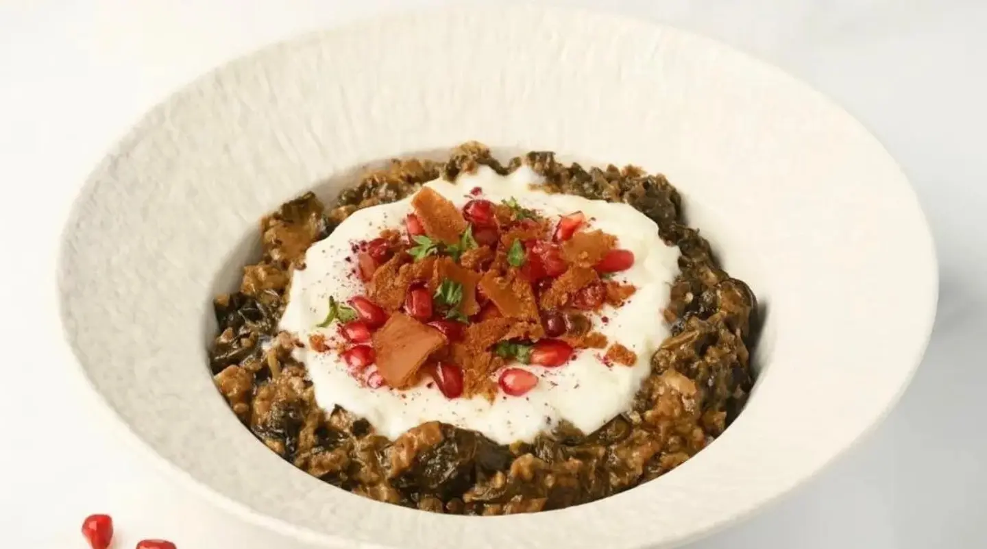 Chicken And Grape Leaf Fatteh