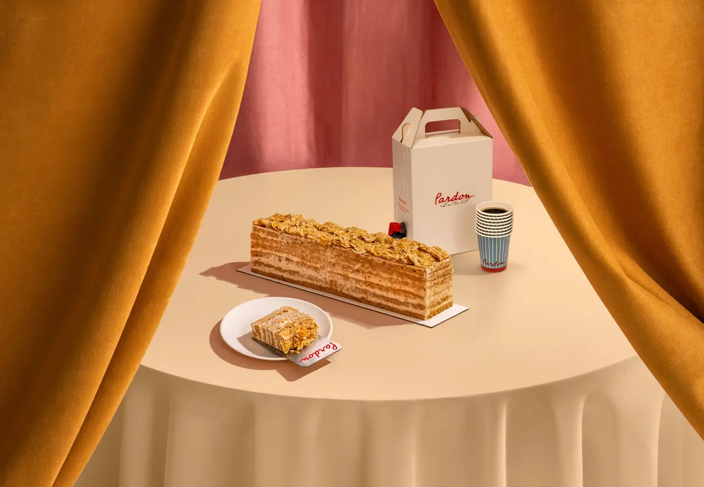 كيكة أم علي & قهوة باردون