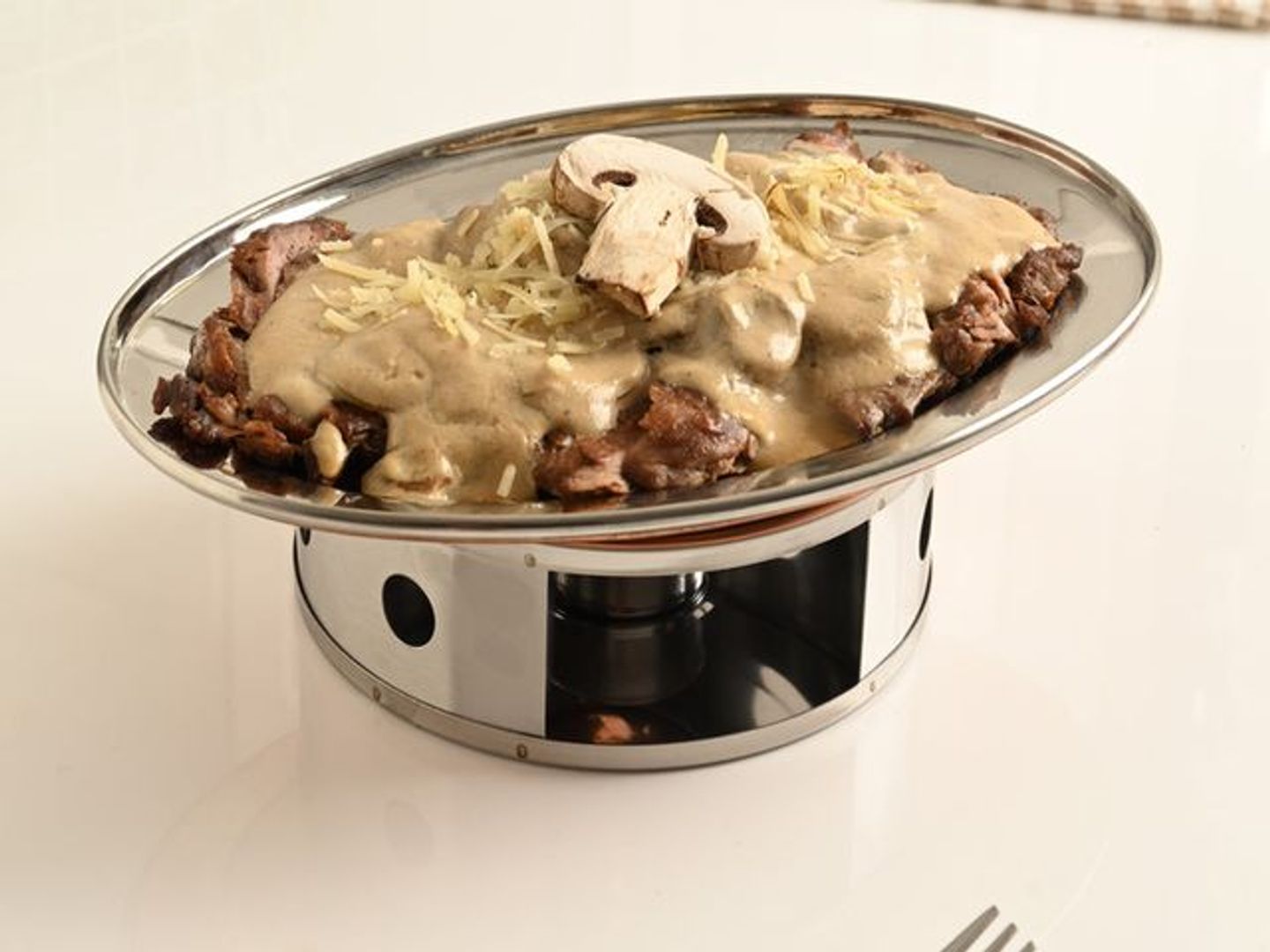 Grilled Meat Steak With Mushroom Sauce 200g