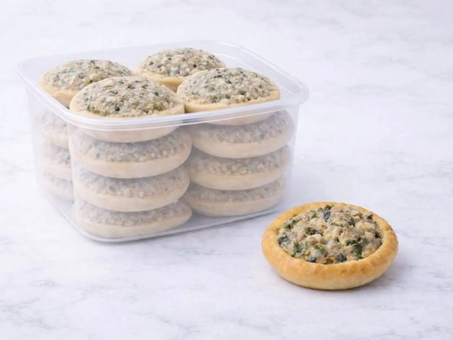 بوكس عيش باللحم ١٨ قطعة