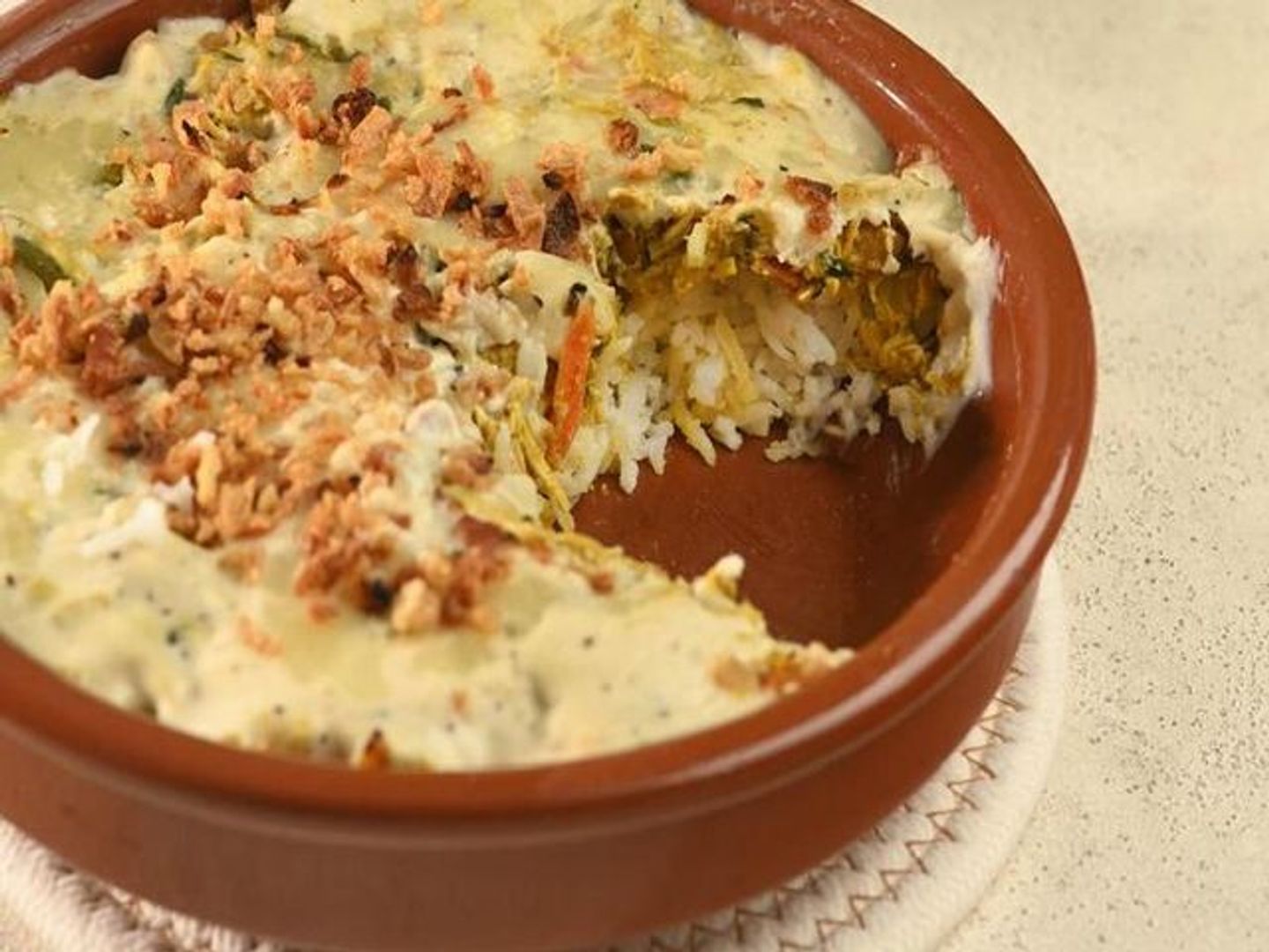 صينية دجاج وأرز كشميري ٢٠٠ جم