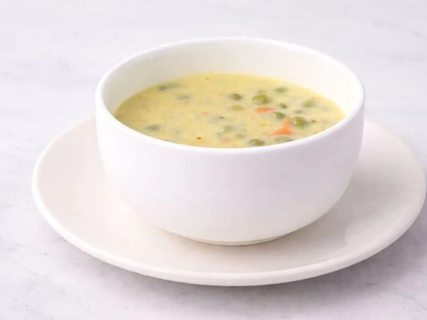 شوربة دجاج بالخضار