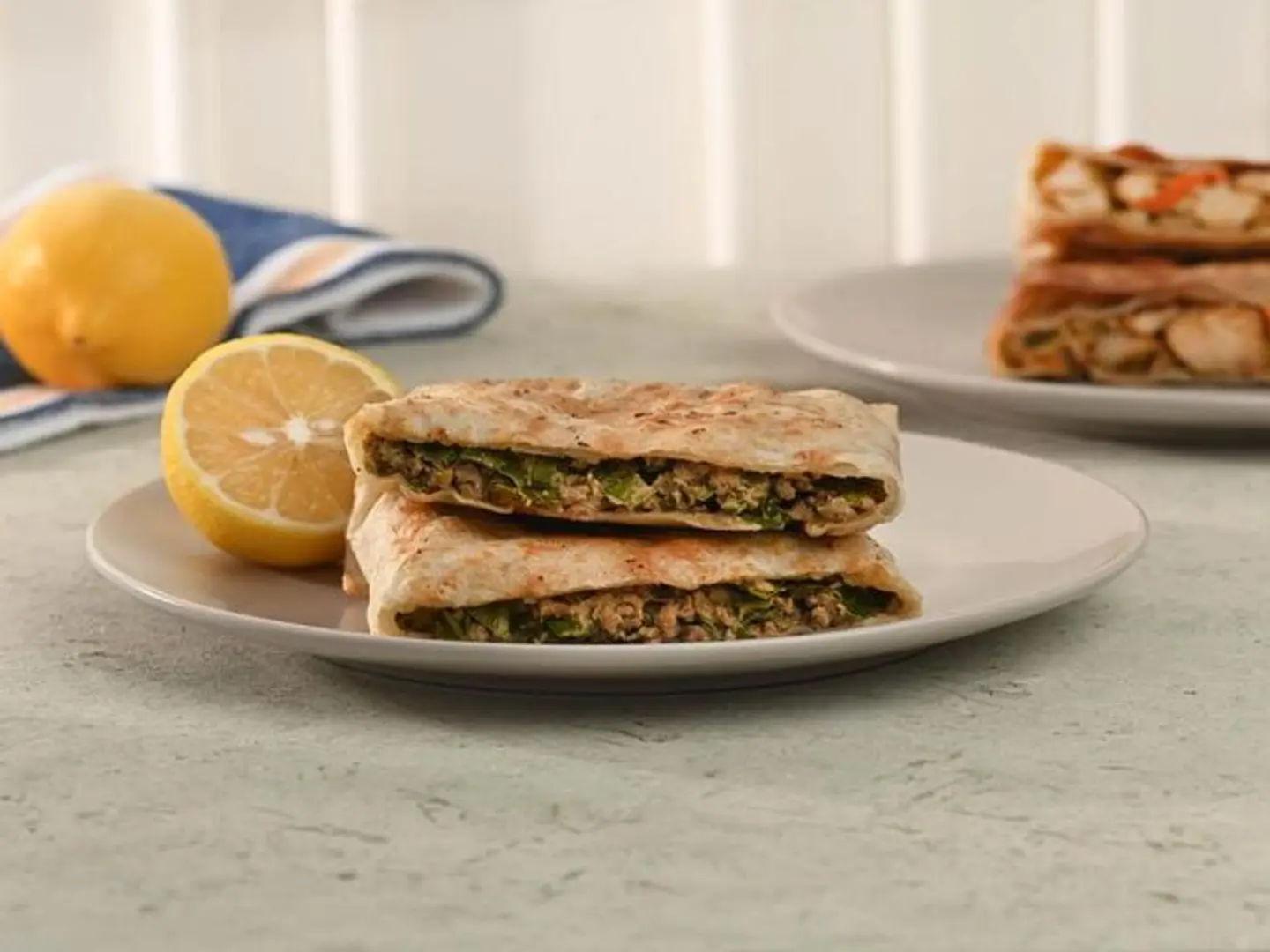 مطبق باللحم ١٥٠جم