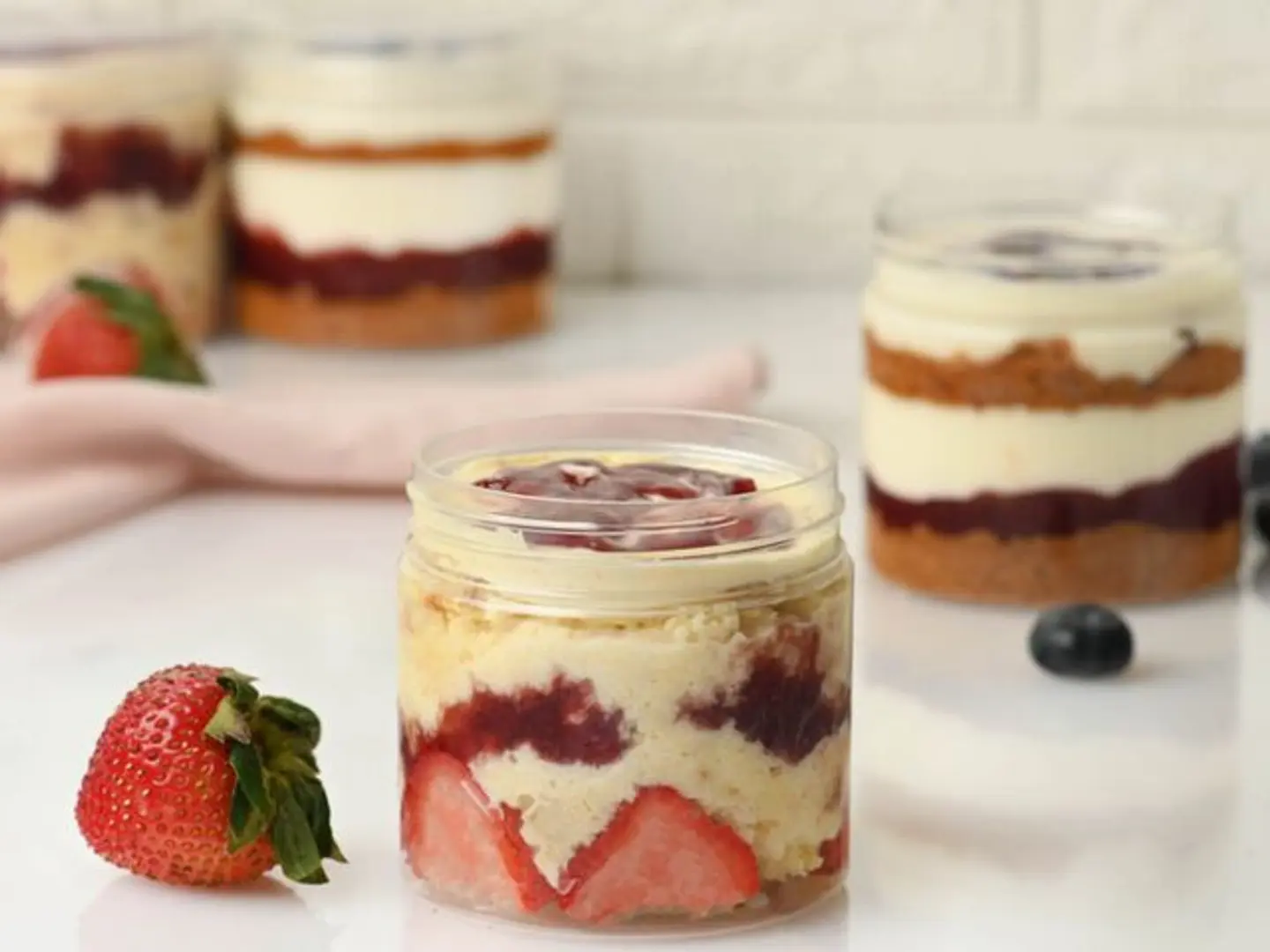 بودينج فراولة