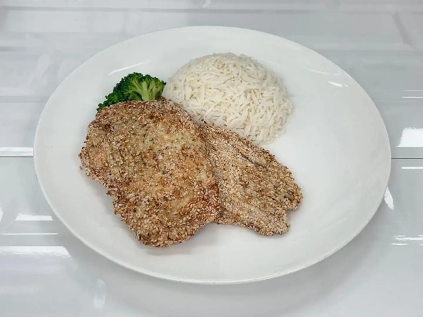 فيليه دجاج بالسمسم ١٥٠ غ