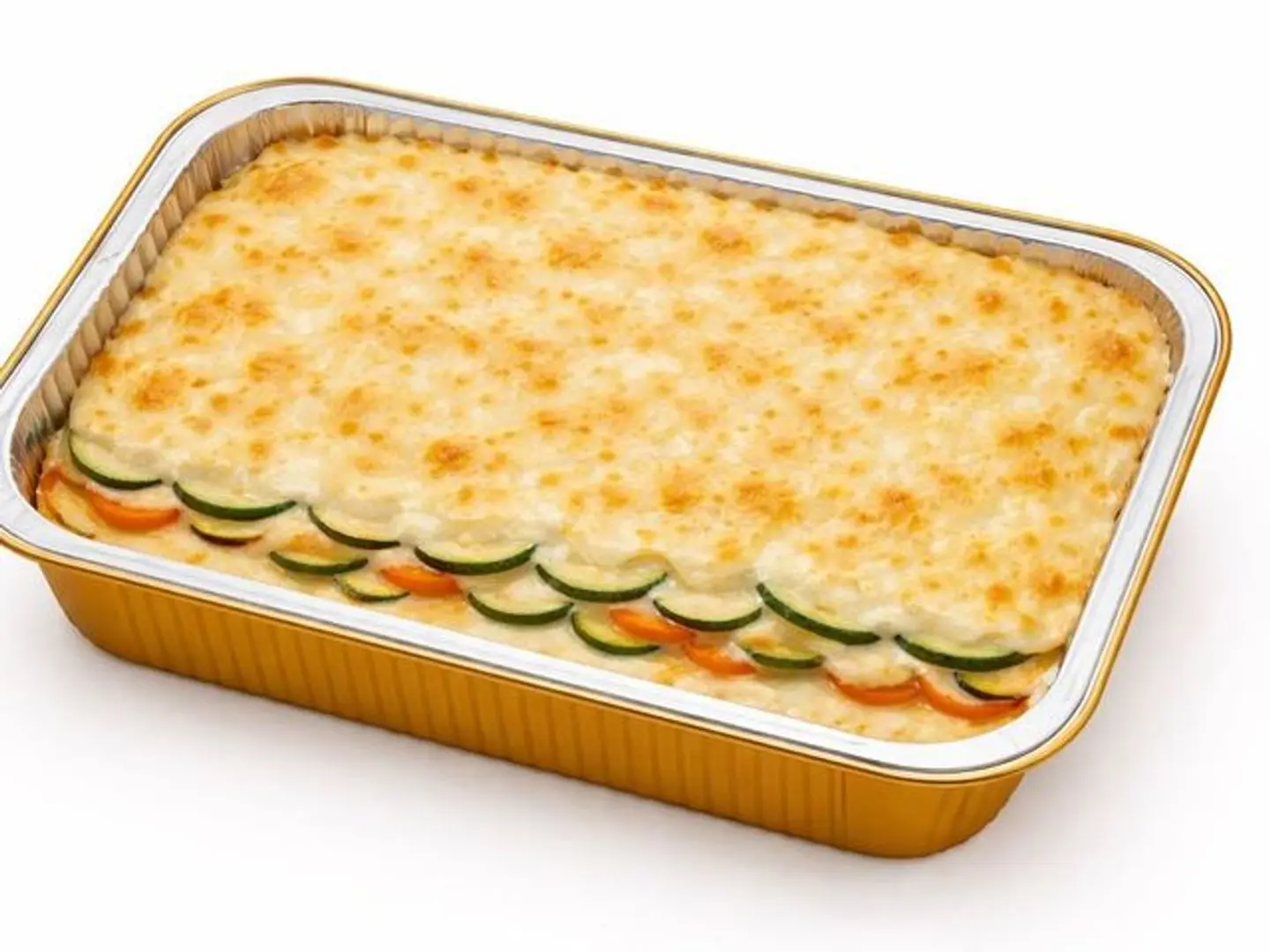 Large Chicken And Potato Casserole With Sliced ​​Vegetables