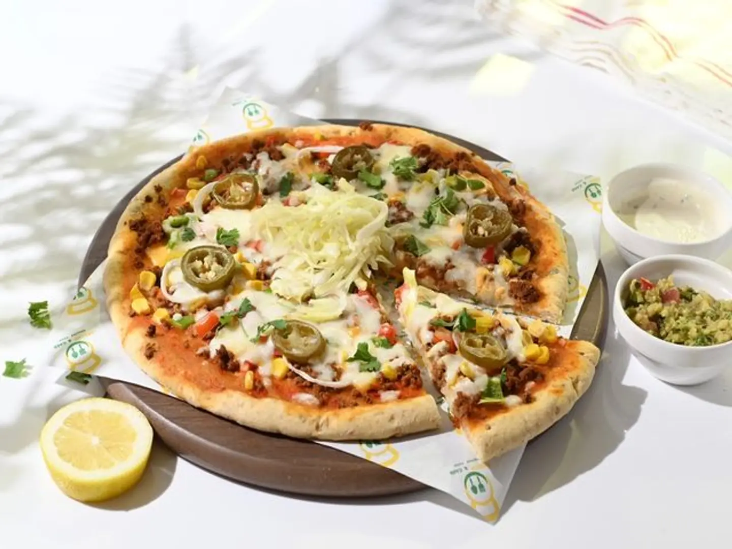 بيتزا تاكو باللحم ١٥٠ جم