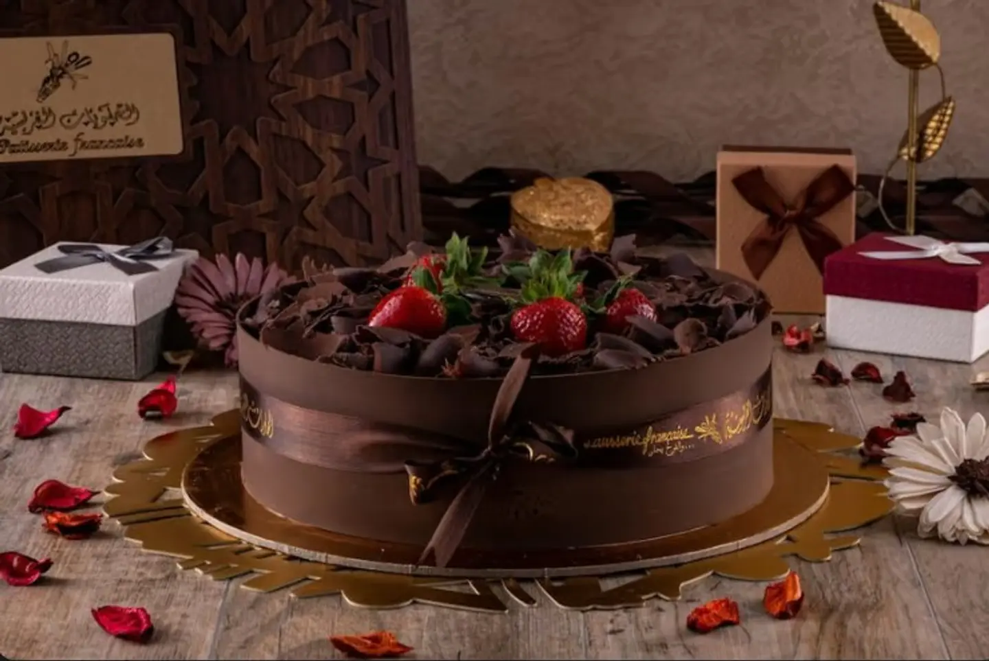 كيكة بلاك فورست صغير