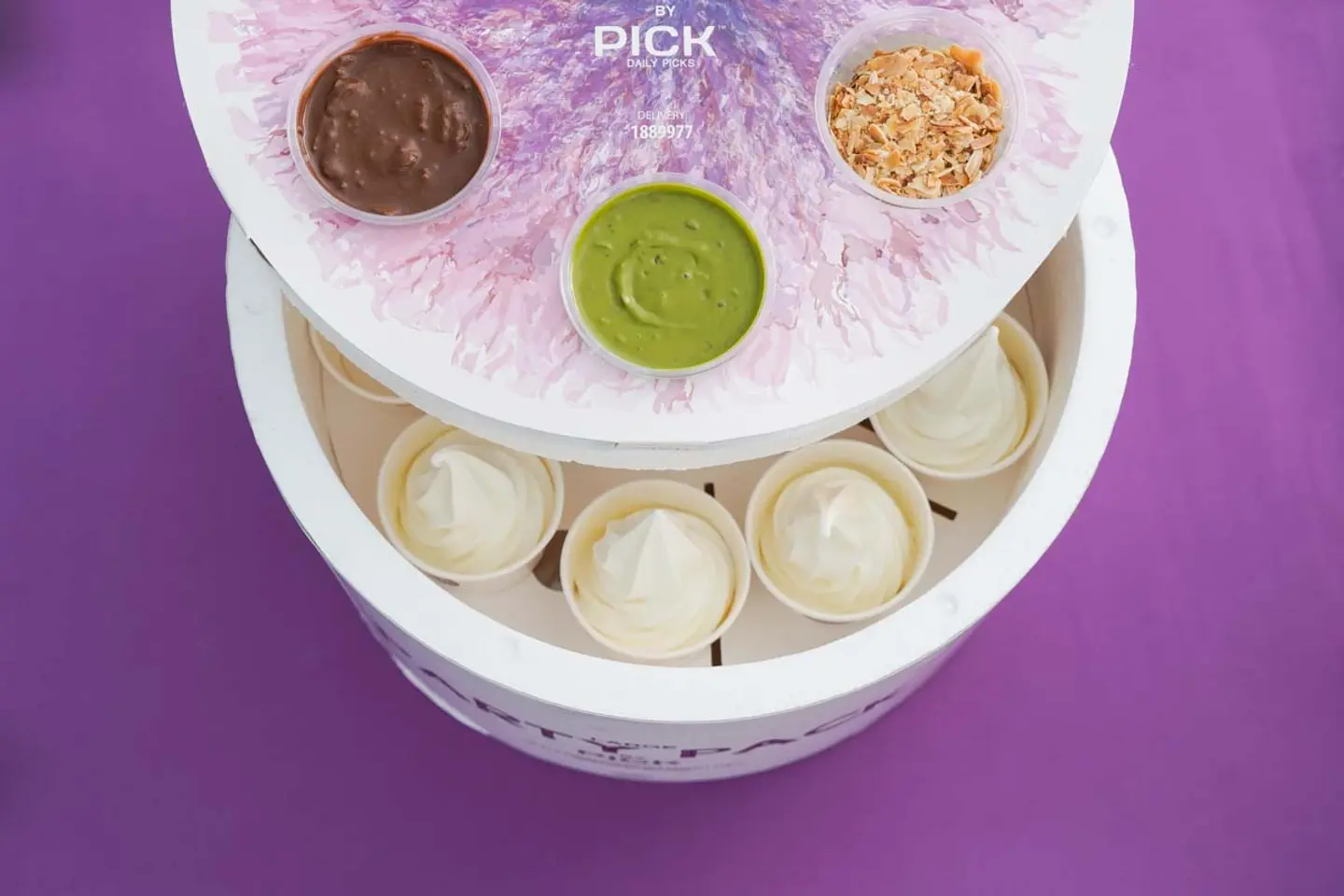 Party Pack Box 12 Small Cups   With Toppings