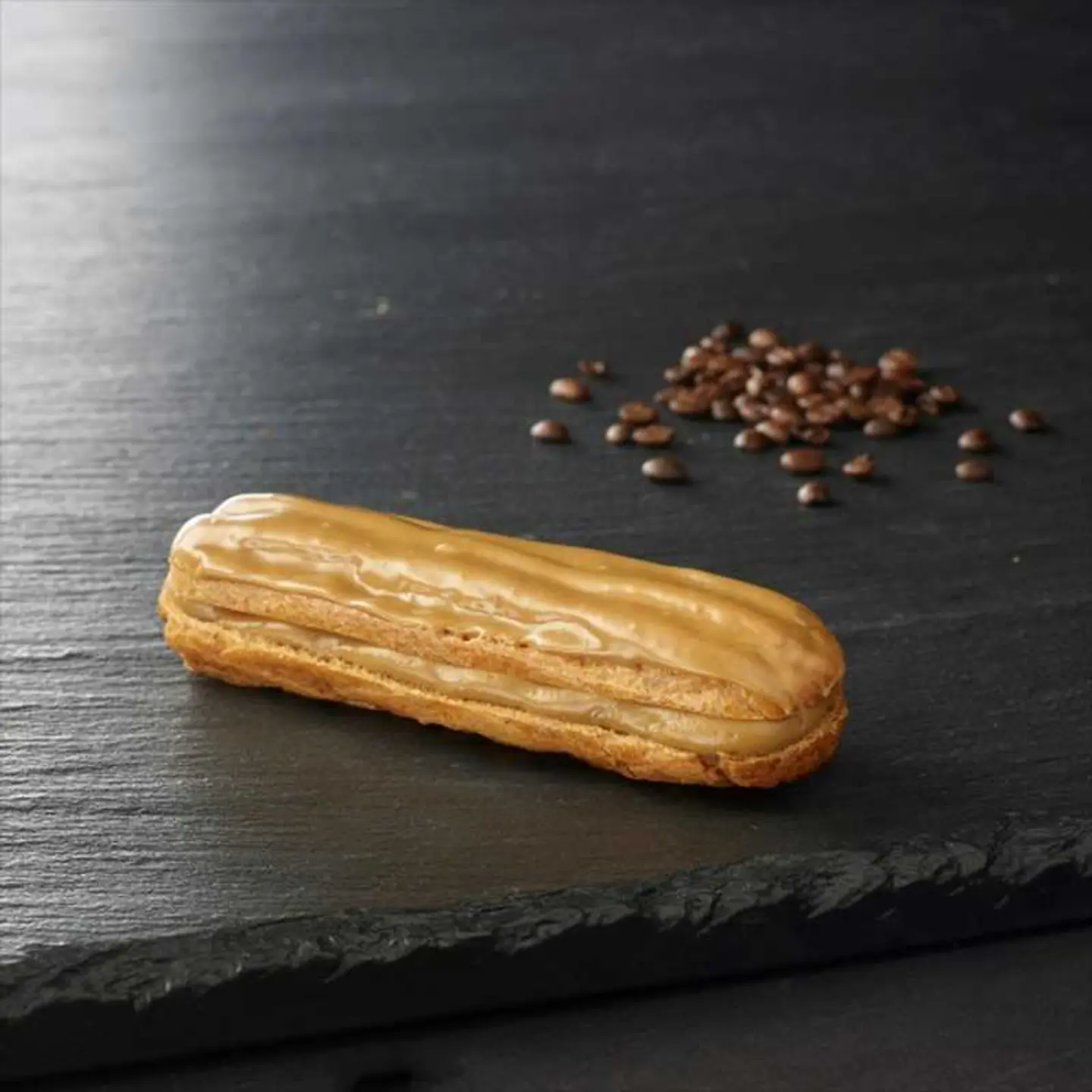 Coffee éclair