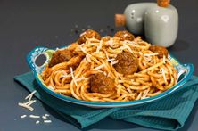 سباقيتي بكرات اللحم