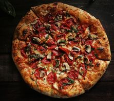 بيتزا روما - صغير