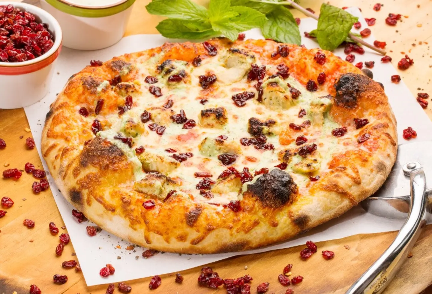 بيتزا أصفهاني - صغير