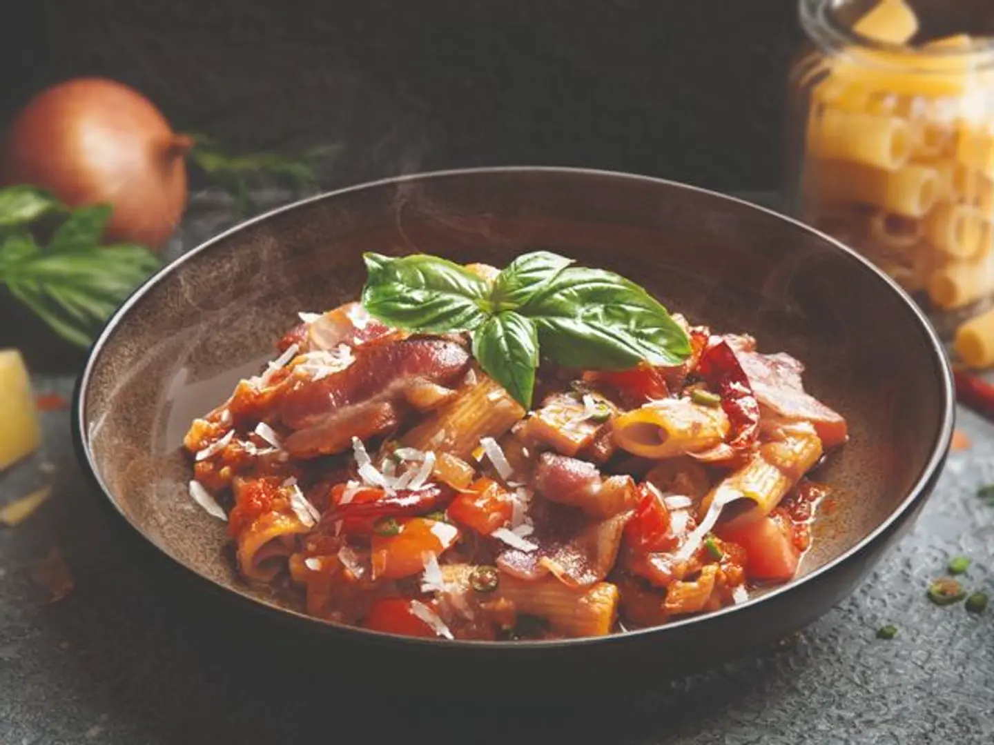 Rigatoni With Beef Sliced Arrabiatta Sauce