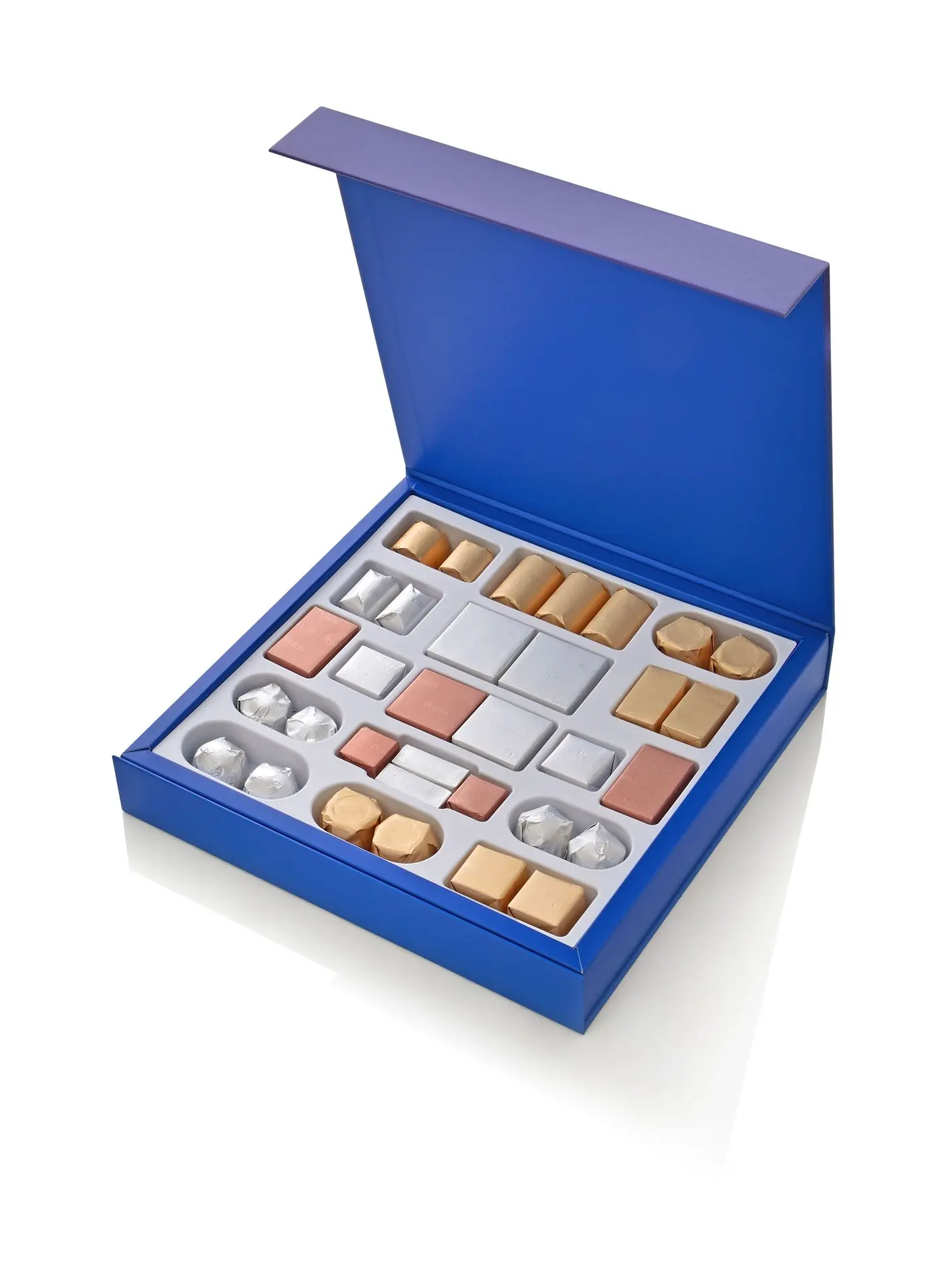 علبة تايمليس من 39 قطعة، مجموعة الموسم