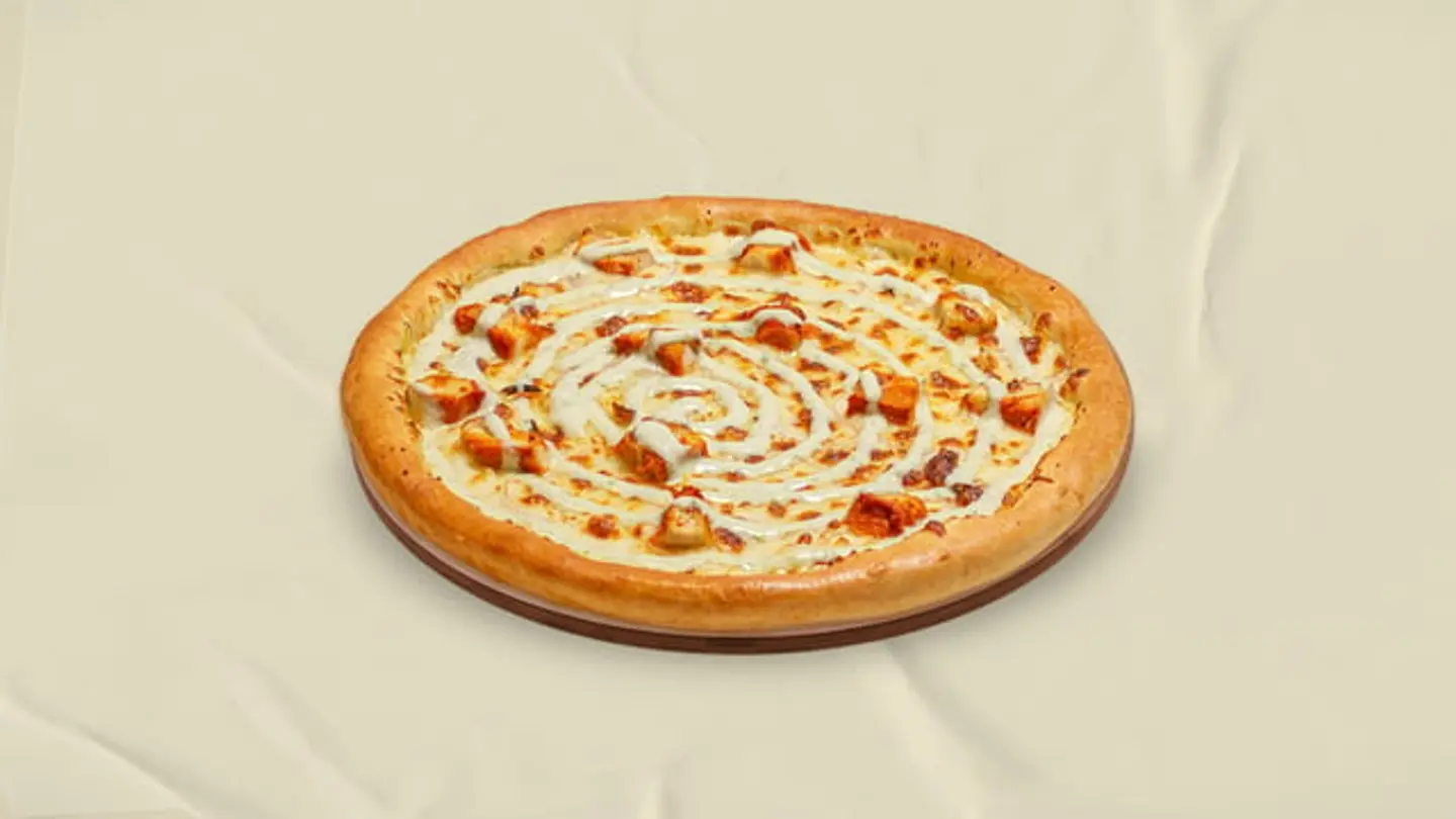 Tikka Chicken Pizza Medium
