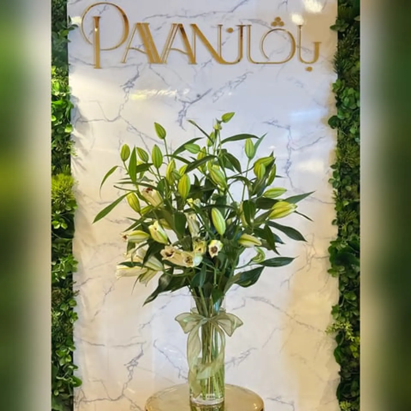 Casablanca Breeze Vase