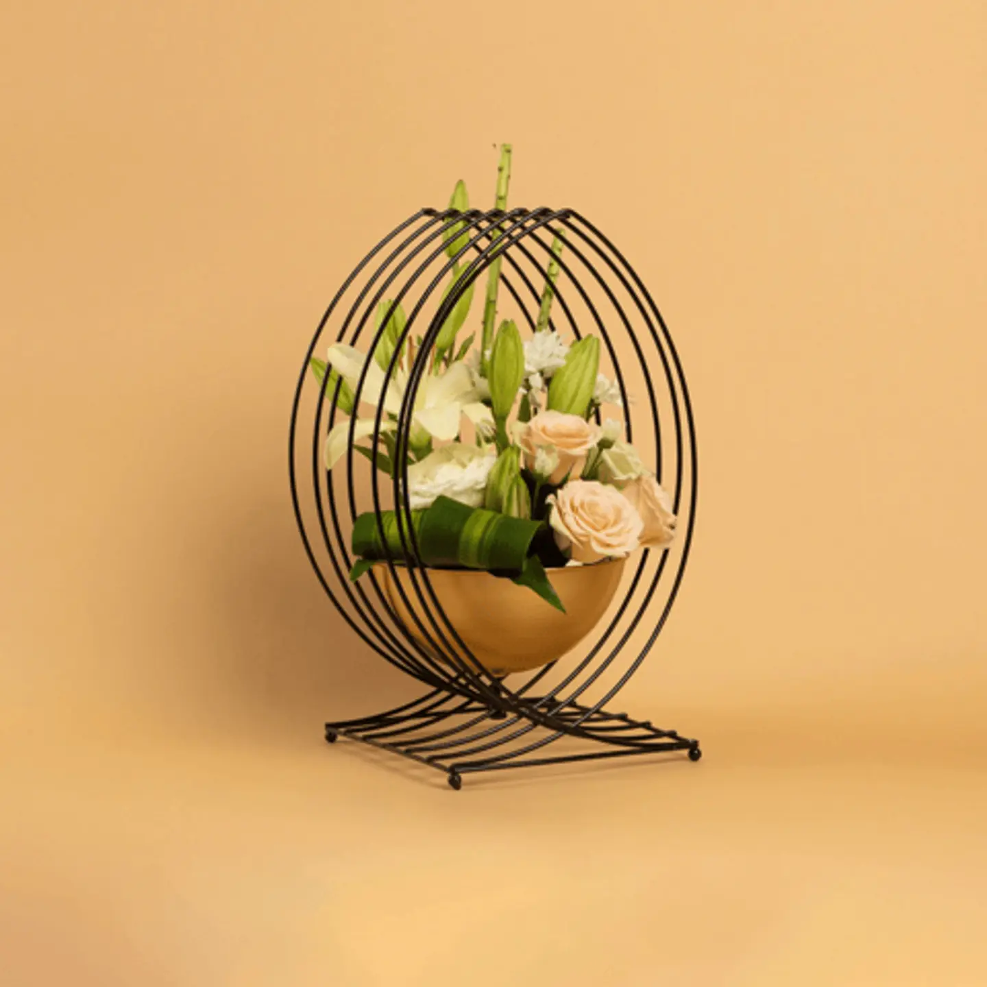 Special Pavan Vase Natural Flowers