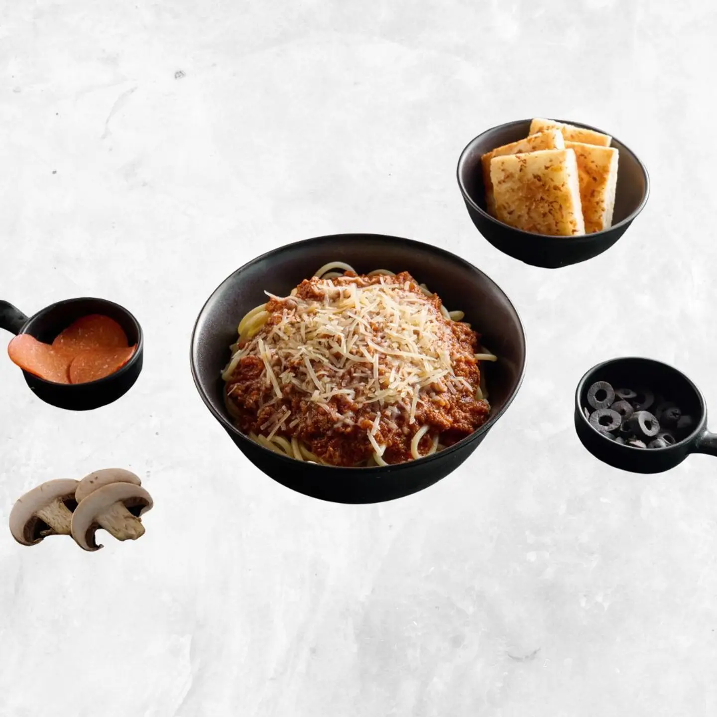 ميني بولونيز (باستا باللحم المفروم)