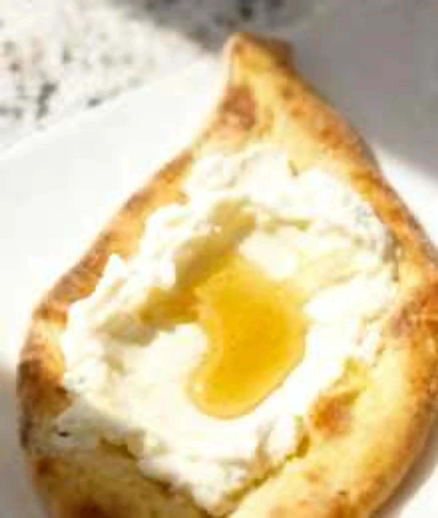 Labneh With Honey Manaqeesh