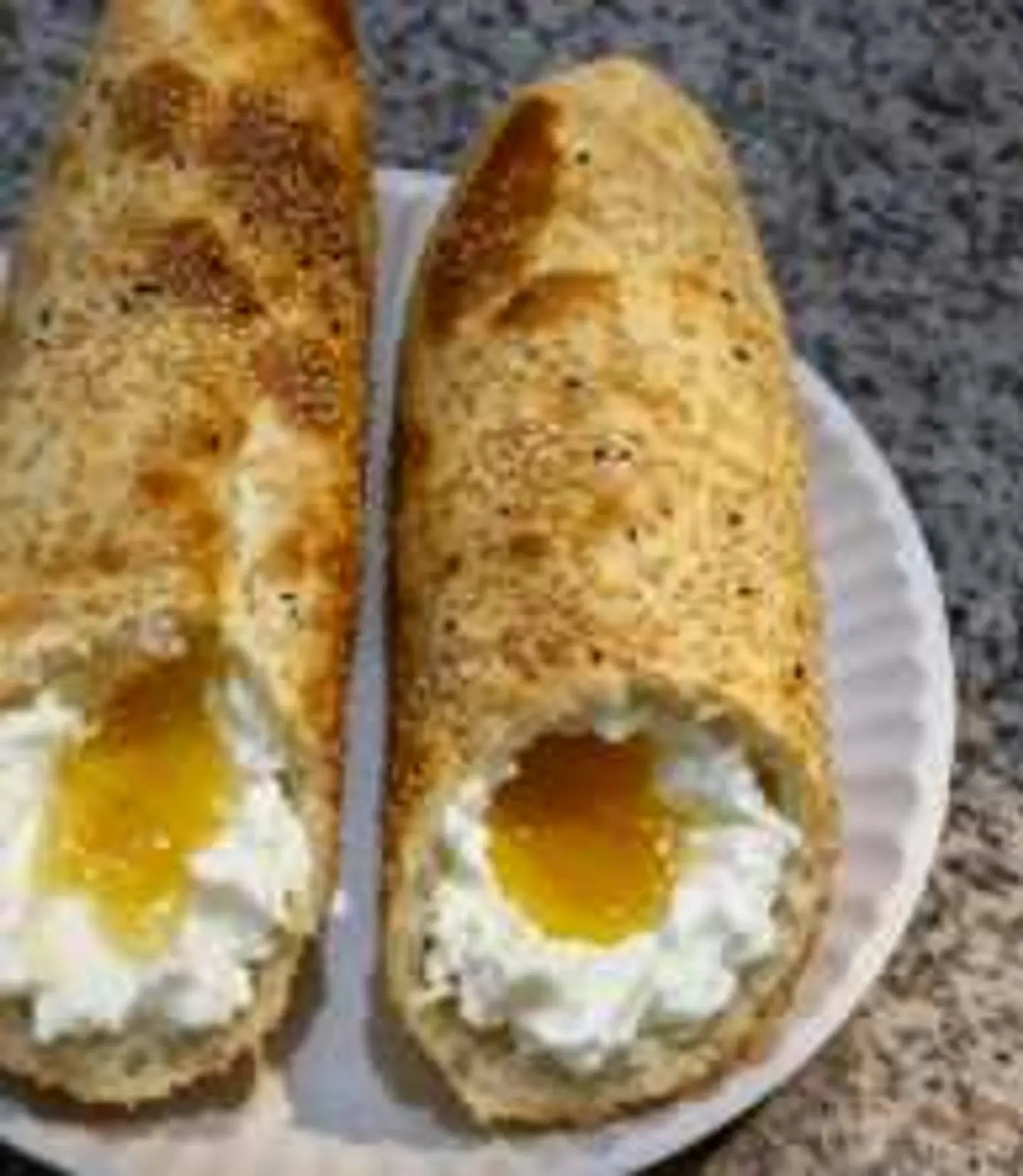 Labneh With Honey Pastry