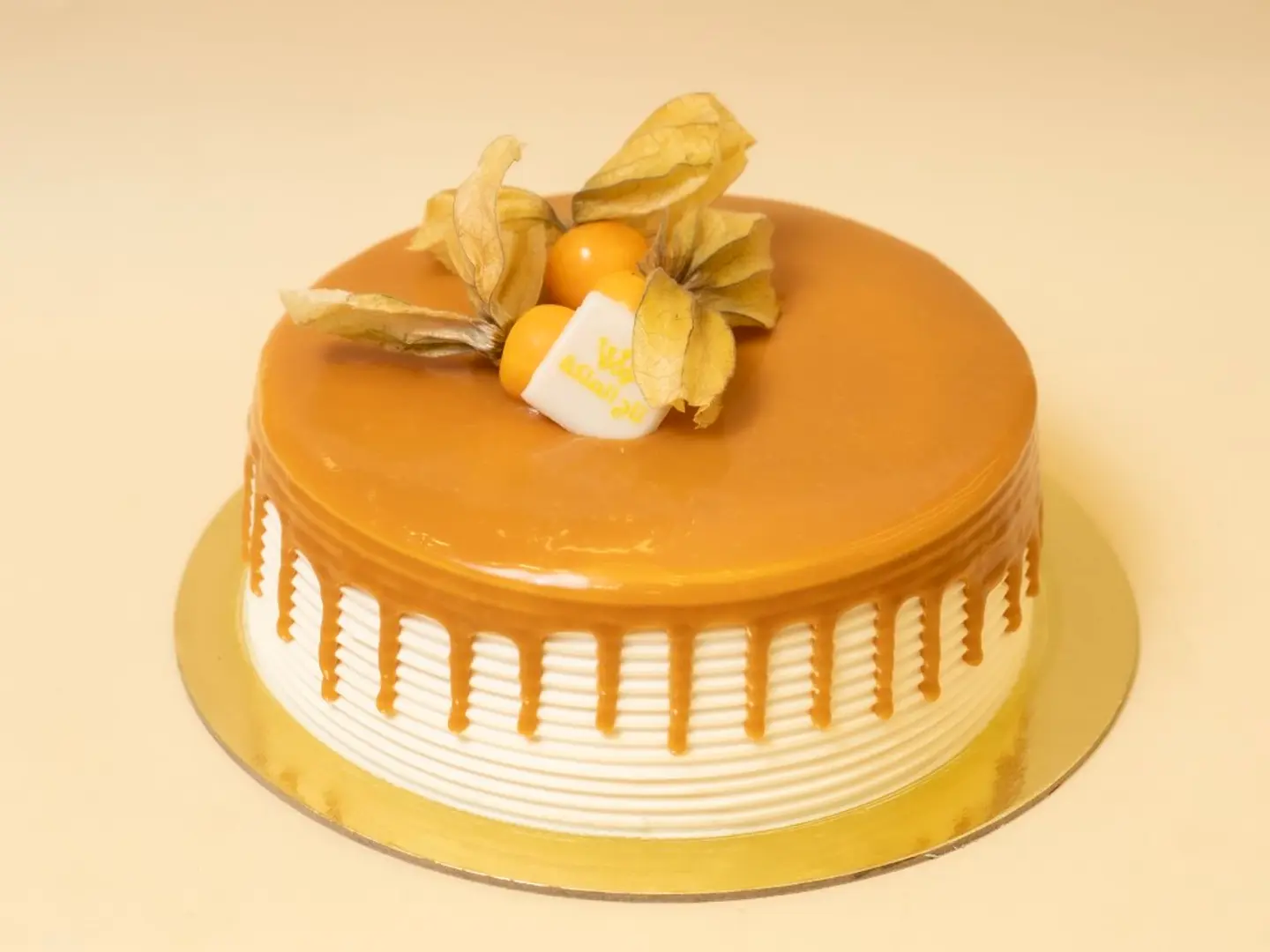 Small Caramel Cake