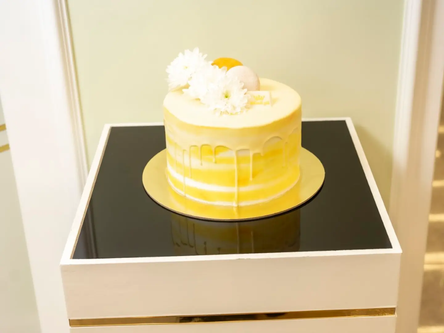 كيكة ليمون كبير