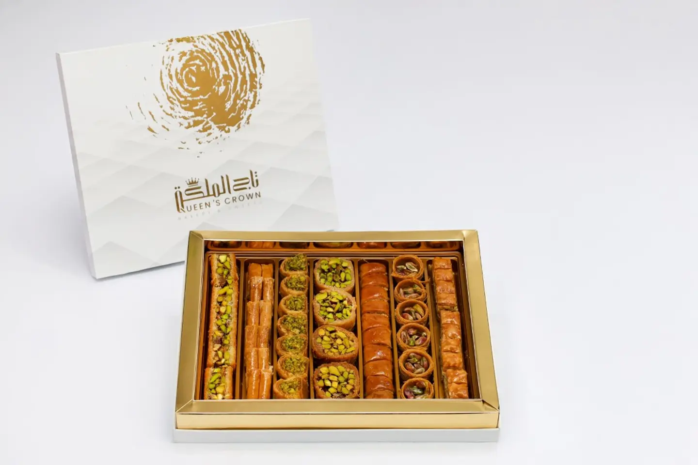بوكس بقلاوة سبيشل وسط