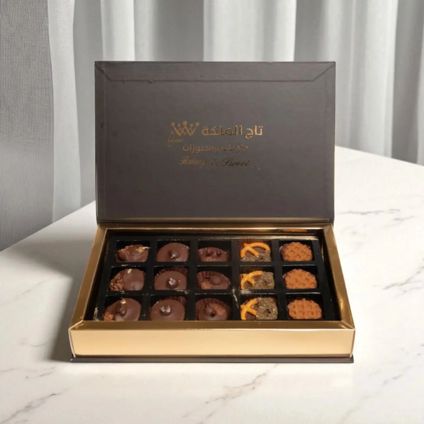 بوكس لوليفا شوكلت وسط