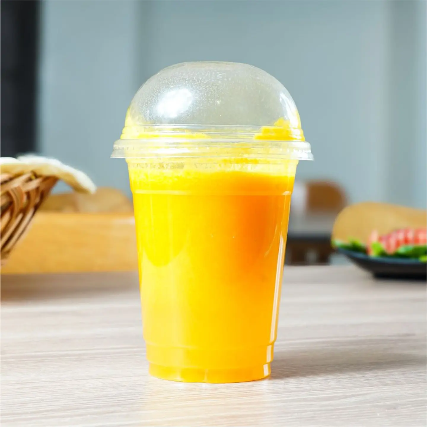 عصير برتقال طبيعي