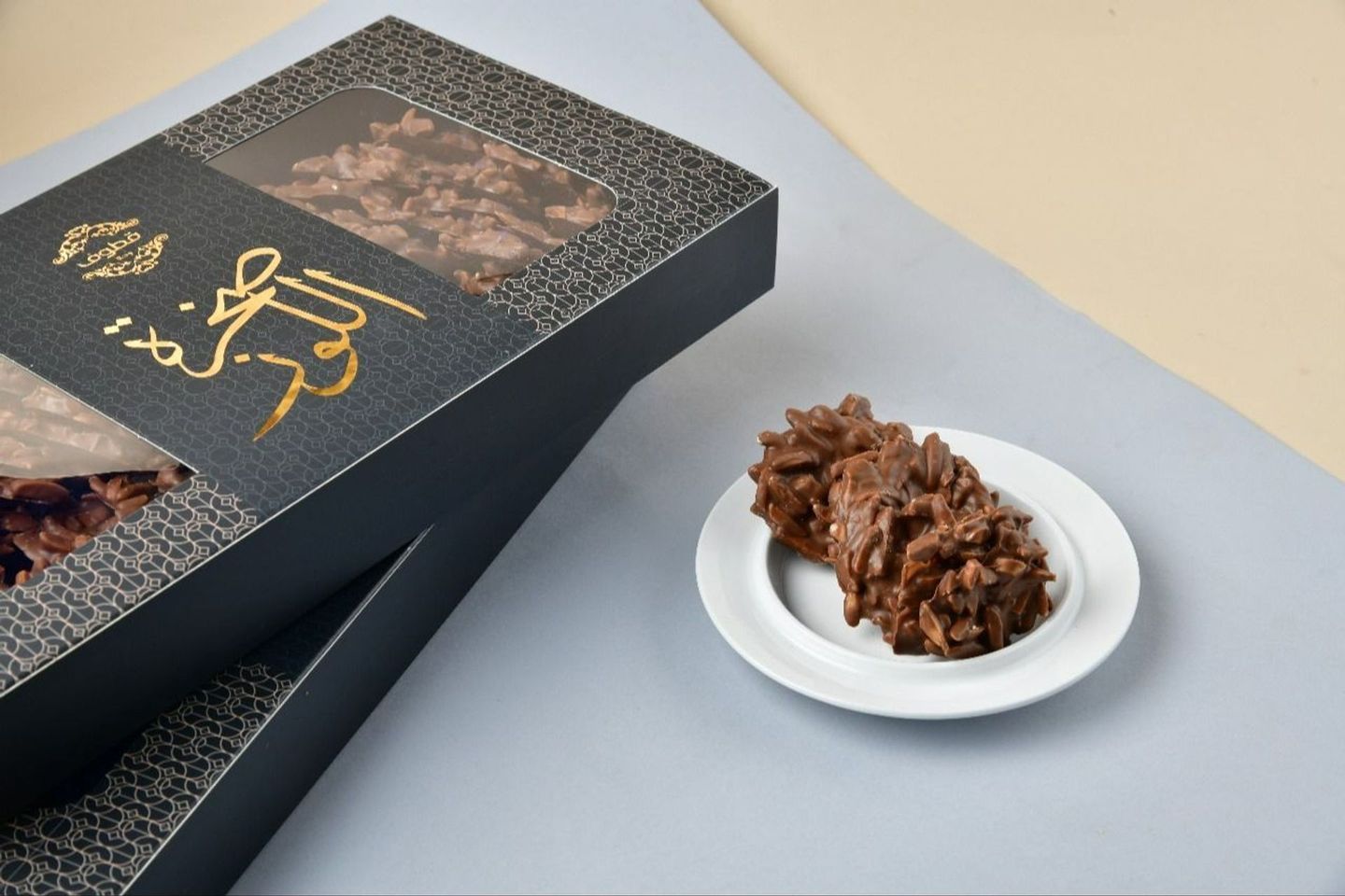 صخره اللوز