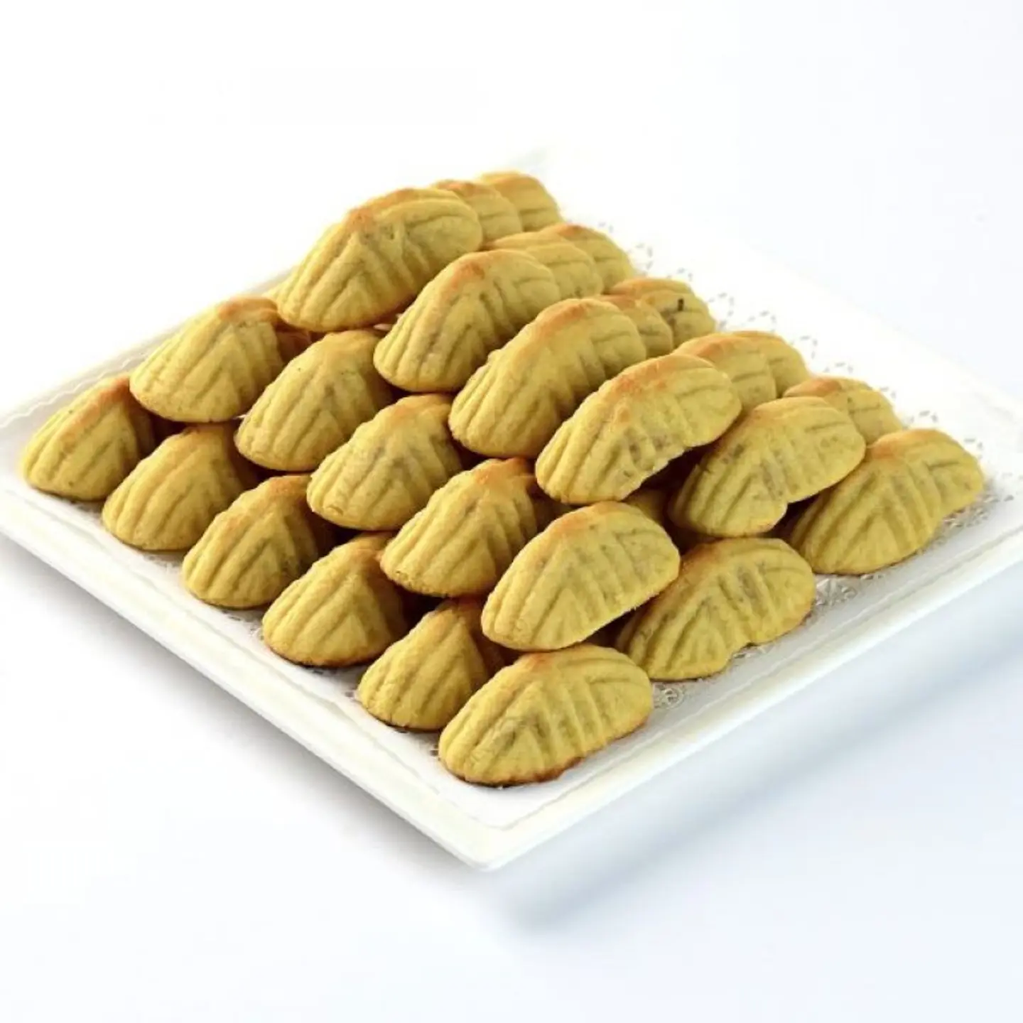 Maamoul Stuffed With Walnuts 146