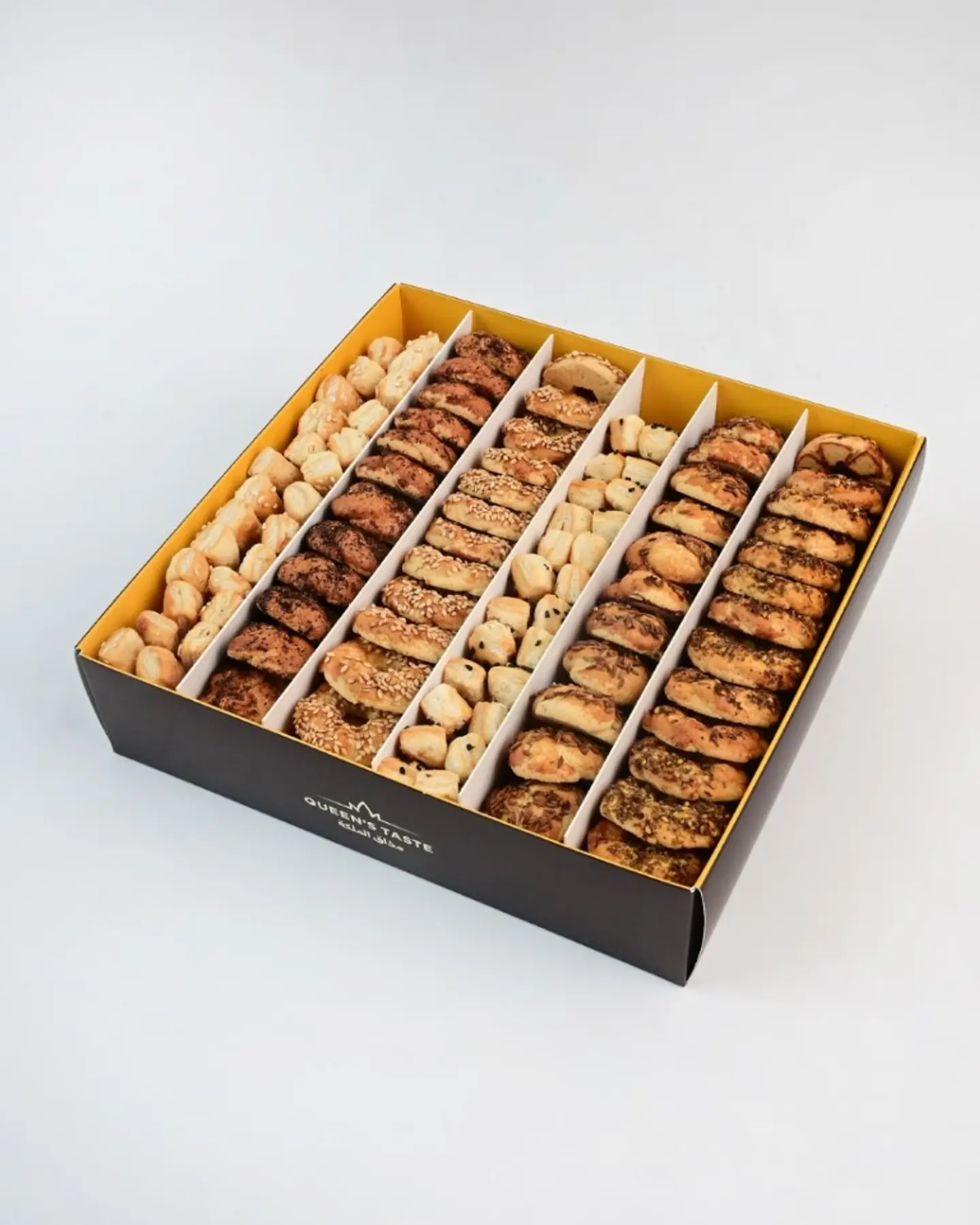 Salty Petitfour Box 1000 Gm 3891
