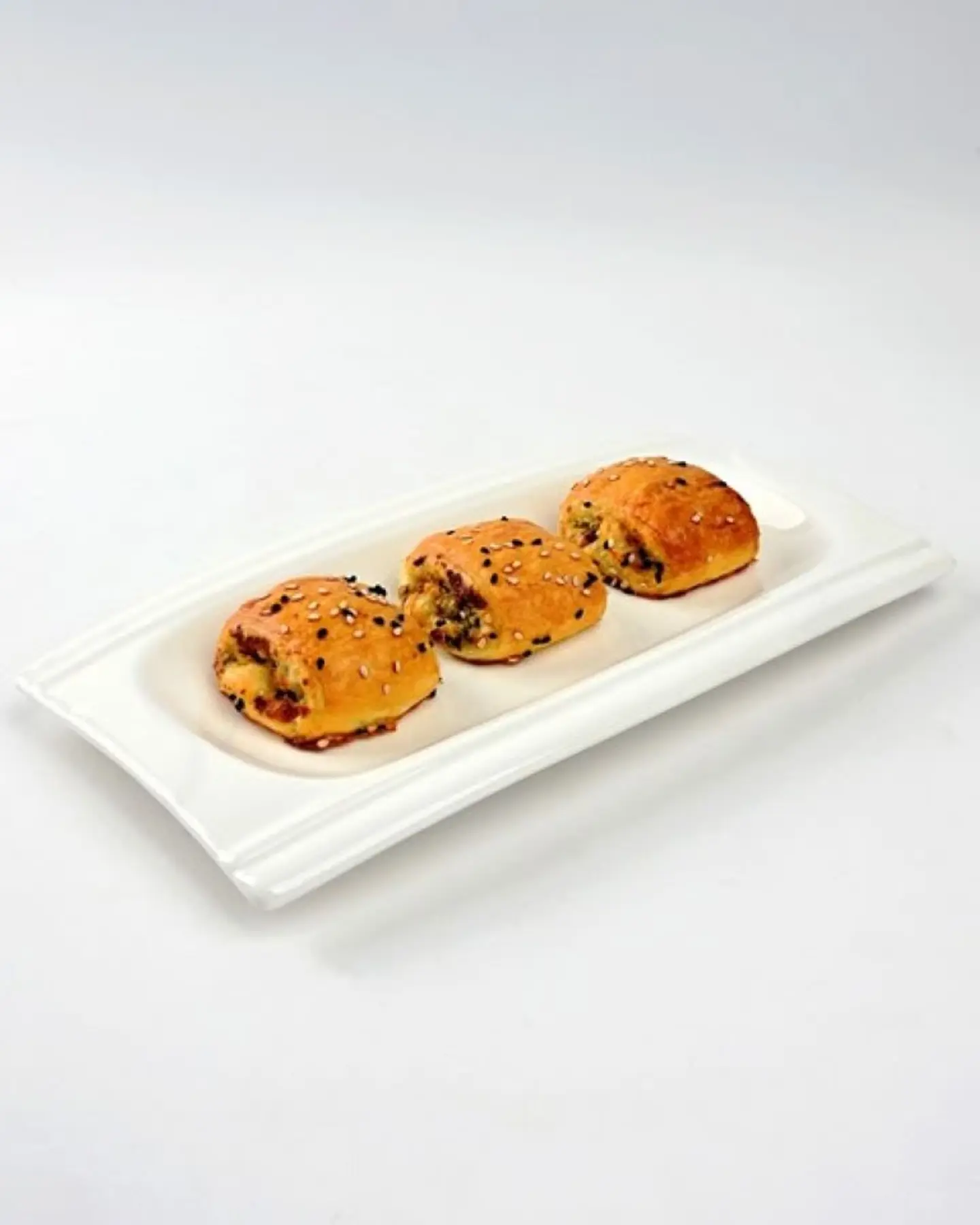 Black Olive Roll 780