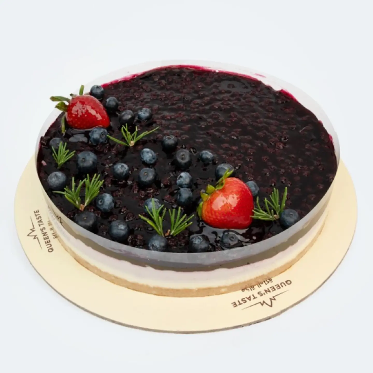 Blueberry Cheesecake With Strawberries 10608