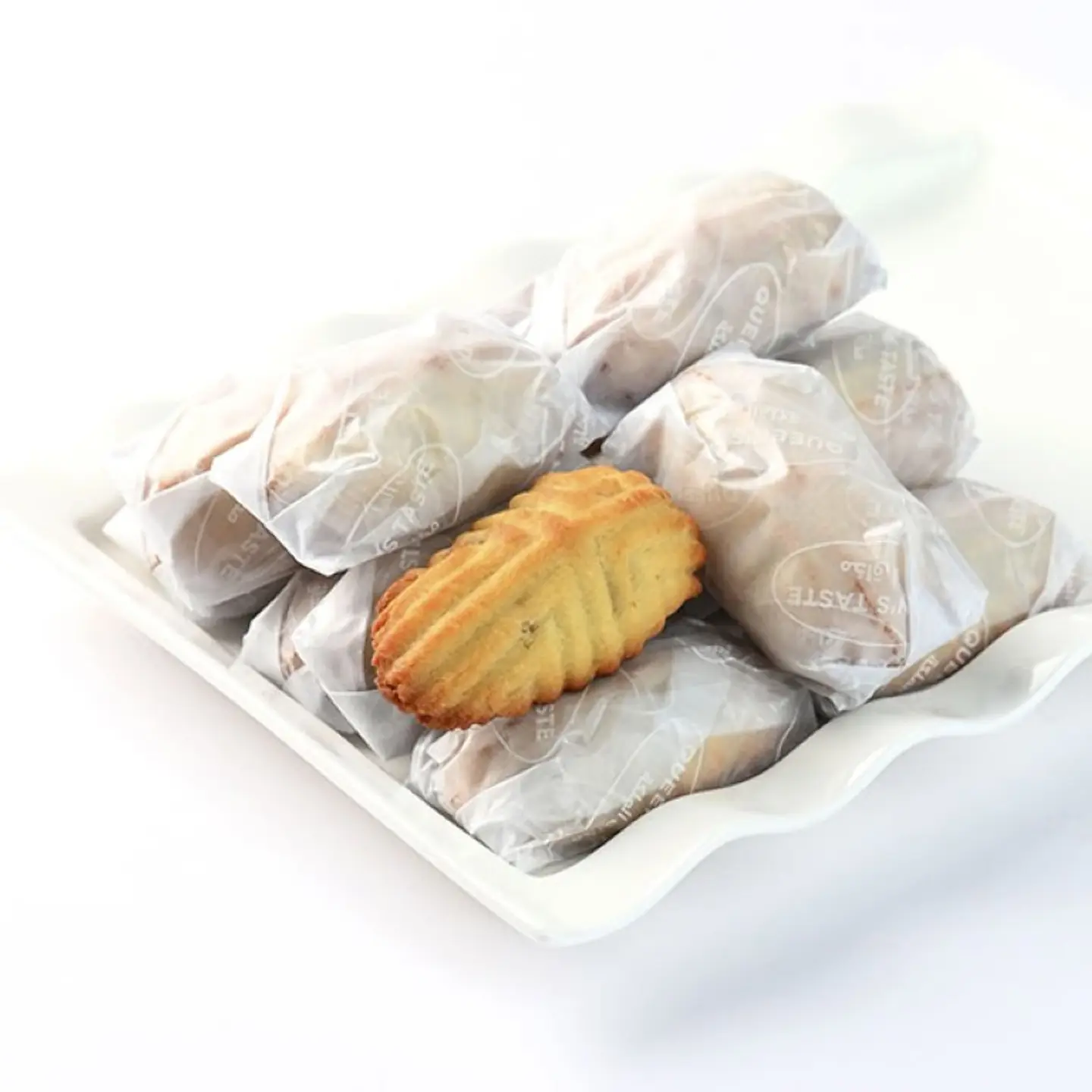 Wrapped Semolina Walnut Maamoul 2874