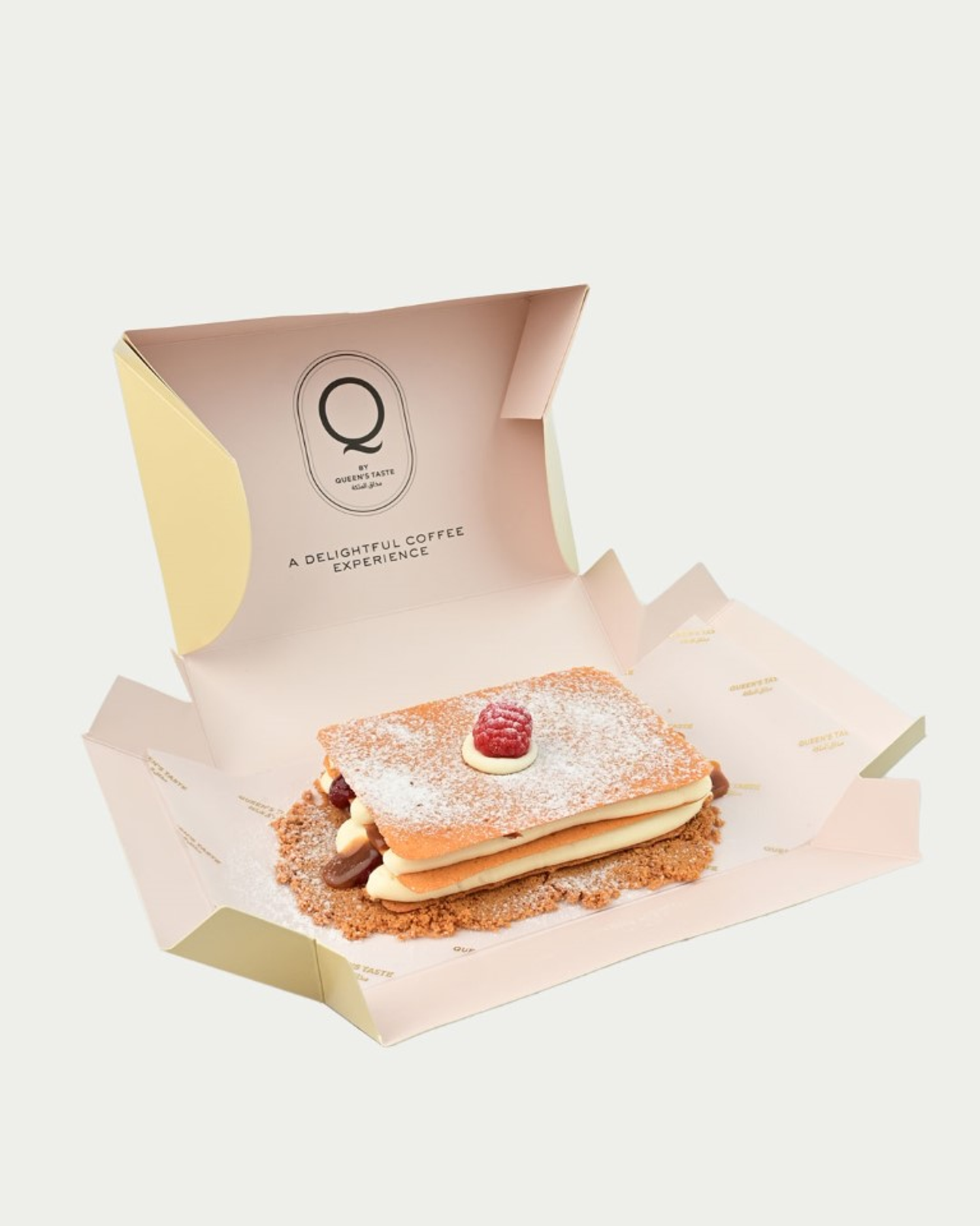 Queen Crunchy Cheese Raspberry 11012