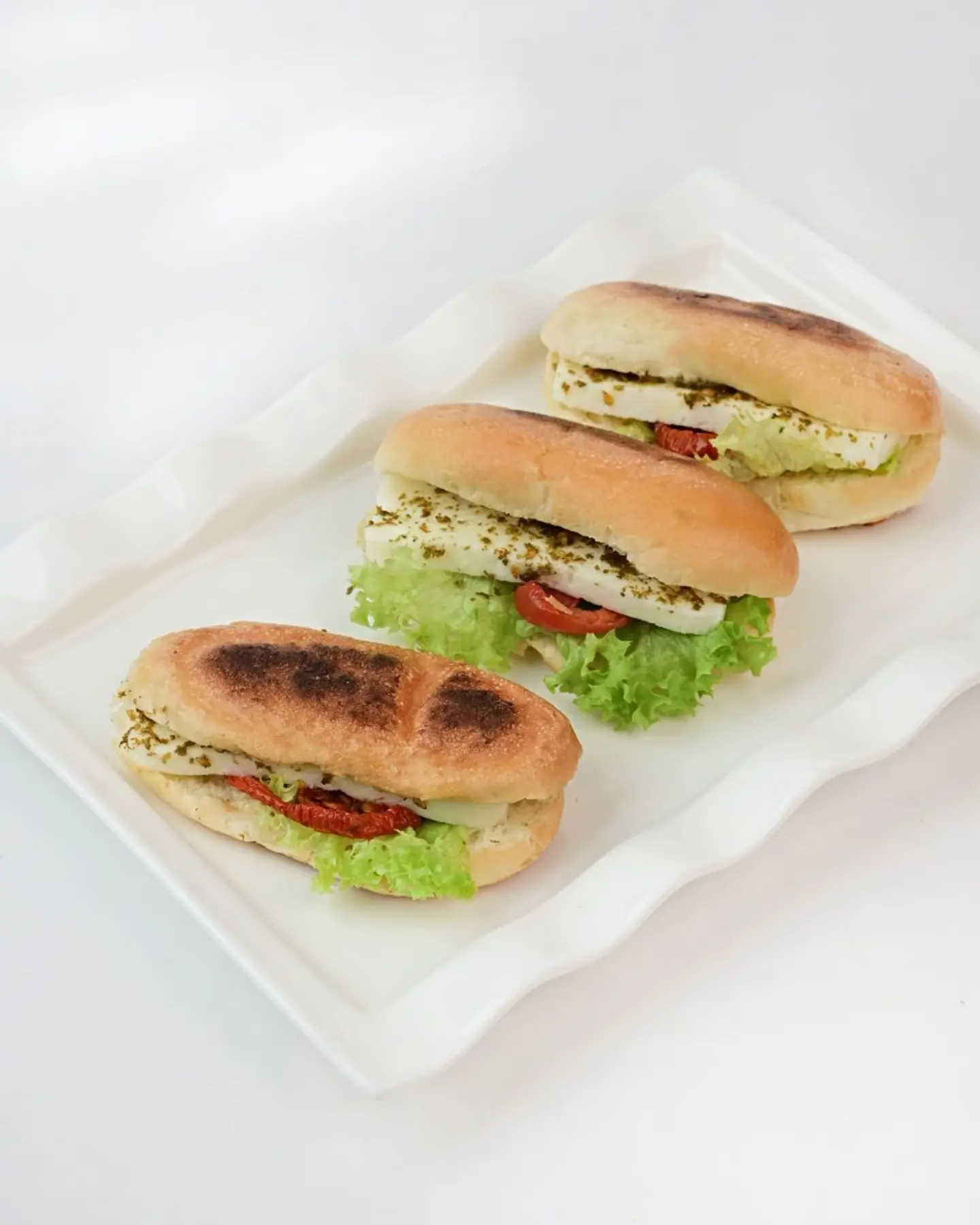 Toasted Halloumi Sandwich 8905