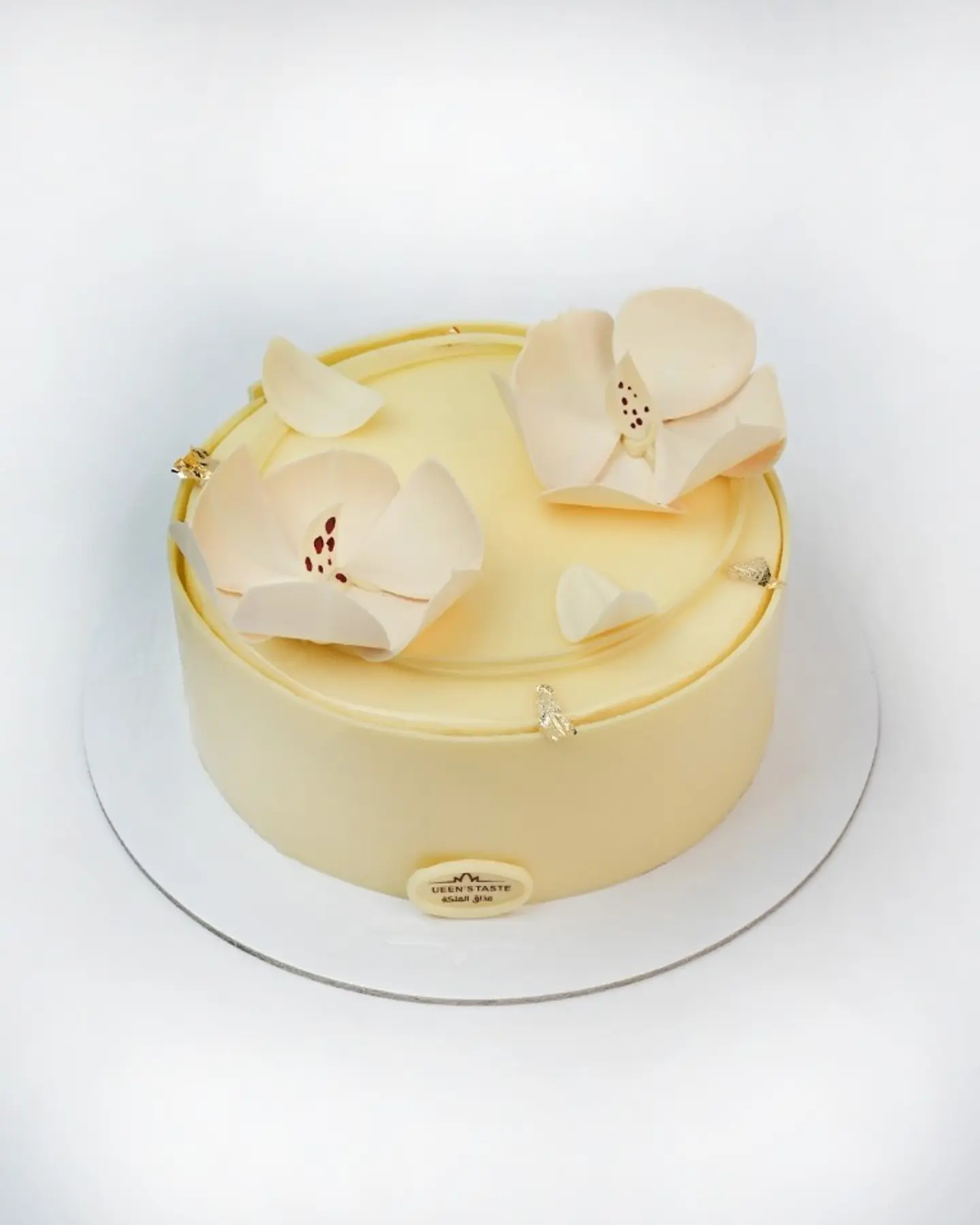 White Maltesers Cake 8435
