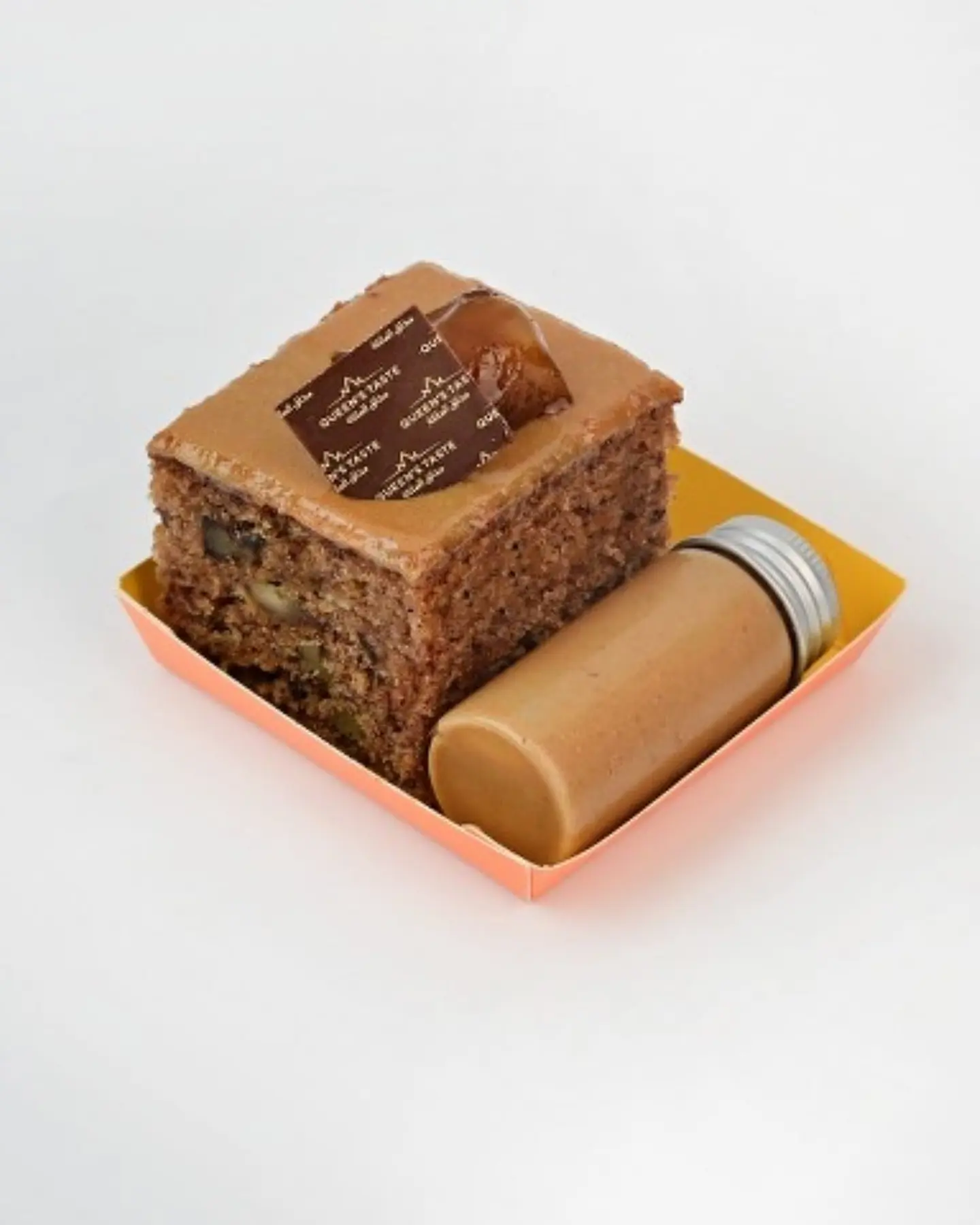 Date Cake With Sauce 8409