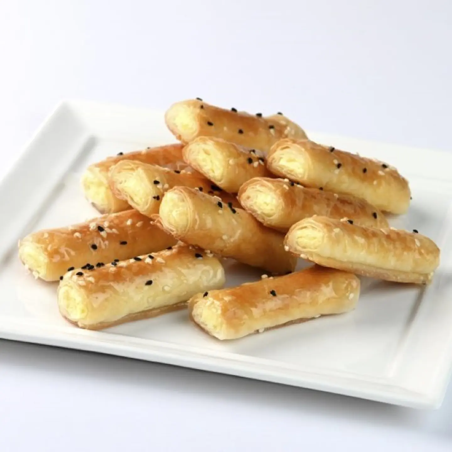 Znoud El Set With Cheese Baked 3166