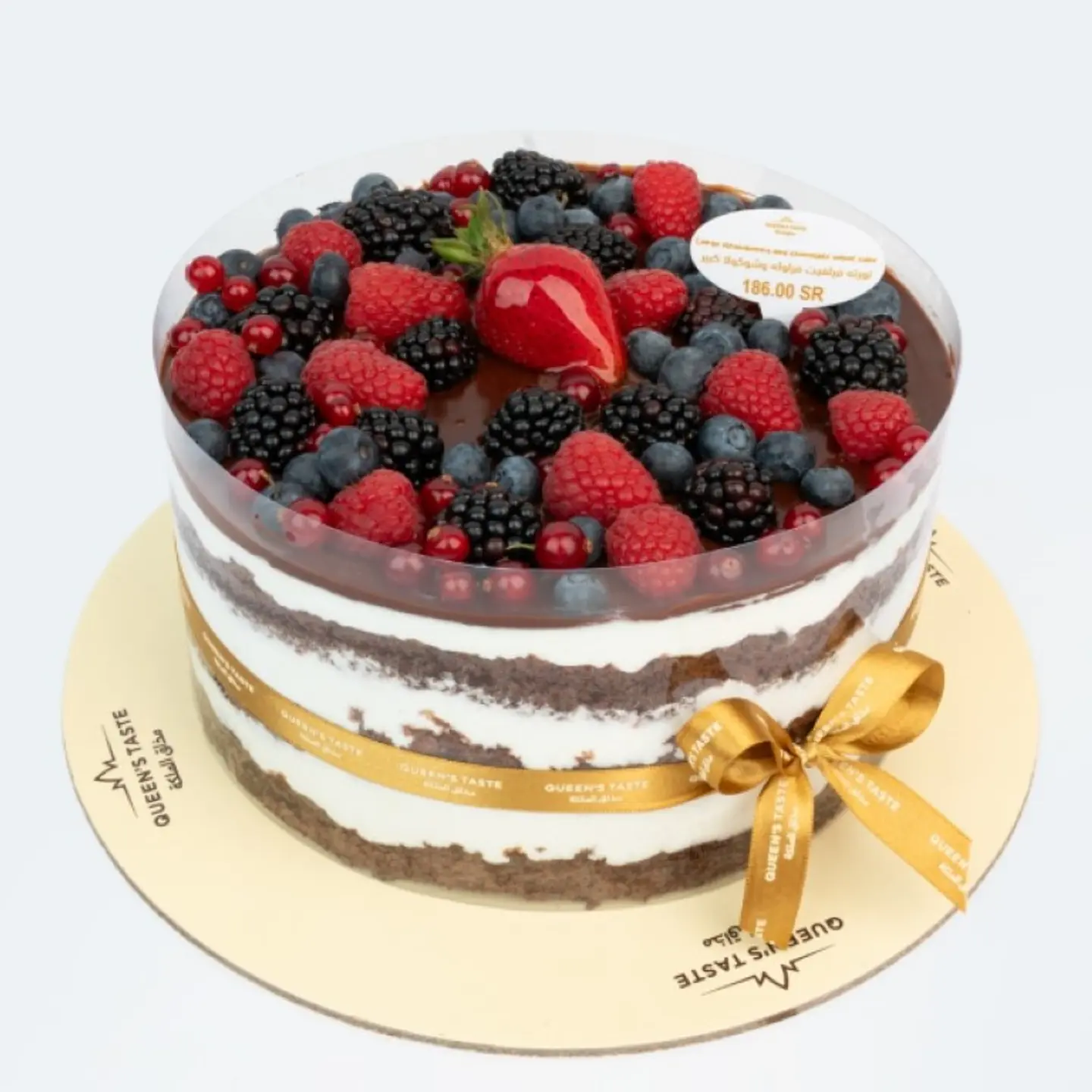 Large Strawberry And Chocolate Velvet Cake 3244