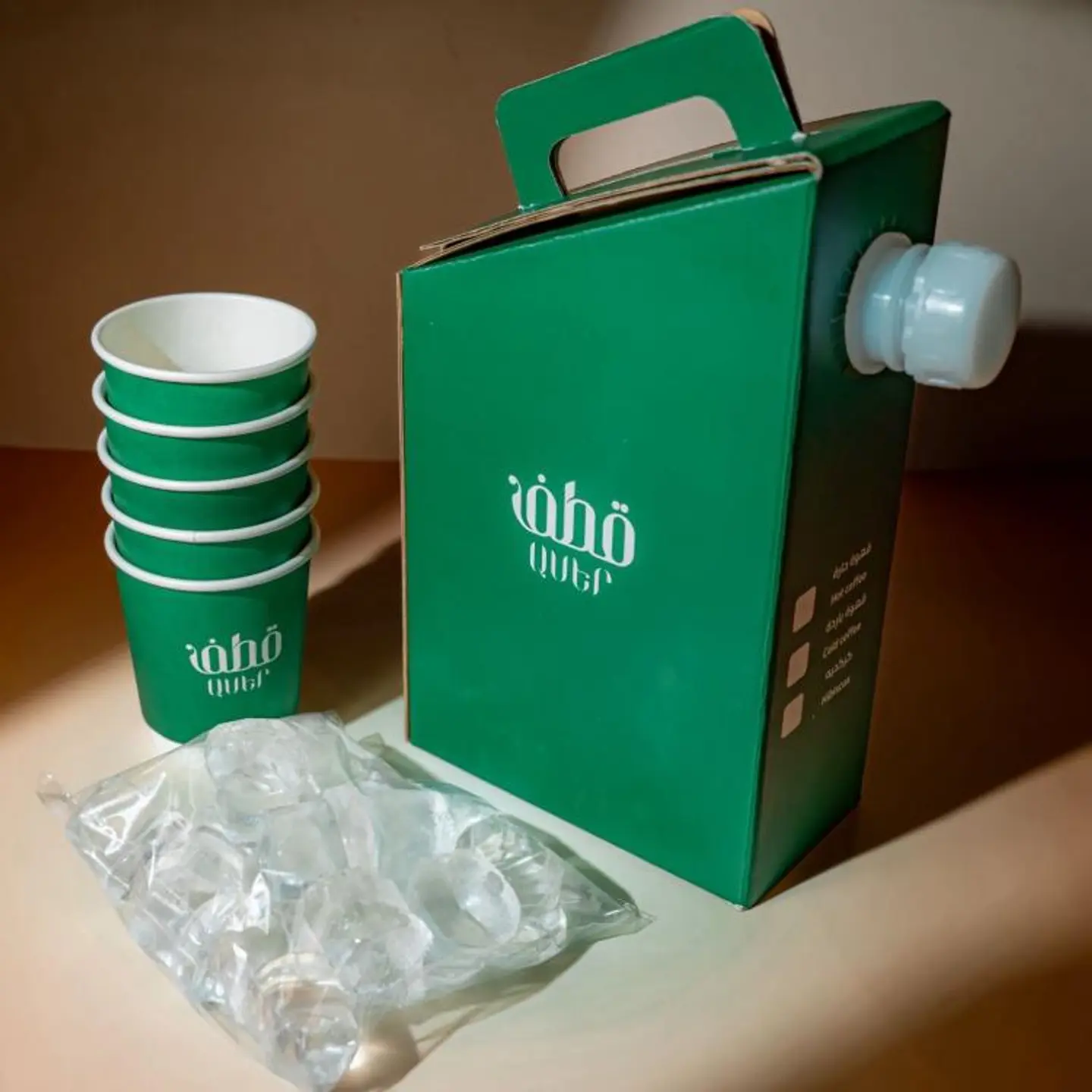 كركديه بارد حجم عائلي سعة ٥ .١ لتر